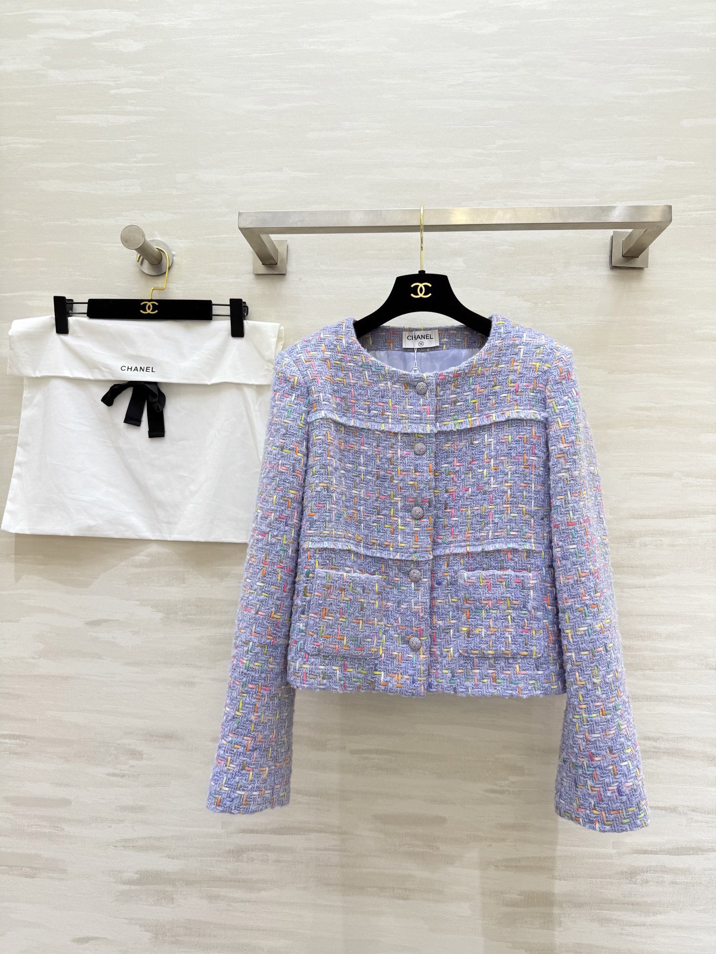 NO:732497,#Chane New Style Purple Wool Woven Tweed Jacket High Quality Customized Ready Available First Size36/38/40 (36 Size Shoulder Width 37, Bust 90, Clothing Length 48),,chanel,jackets & coats,19860909#Chane新款 梦中情紫羊毛编织花呢外套 高品质定制 现货首发size36/38/40（36码肩宽37,胸围90,衣长48）,,chanel,jackets & coats,,Women's clothing