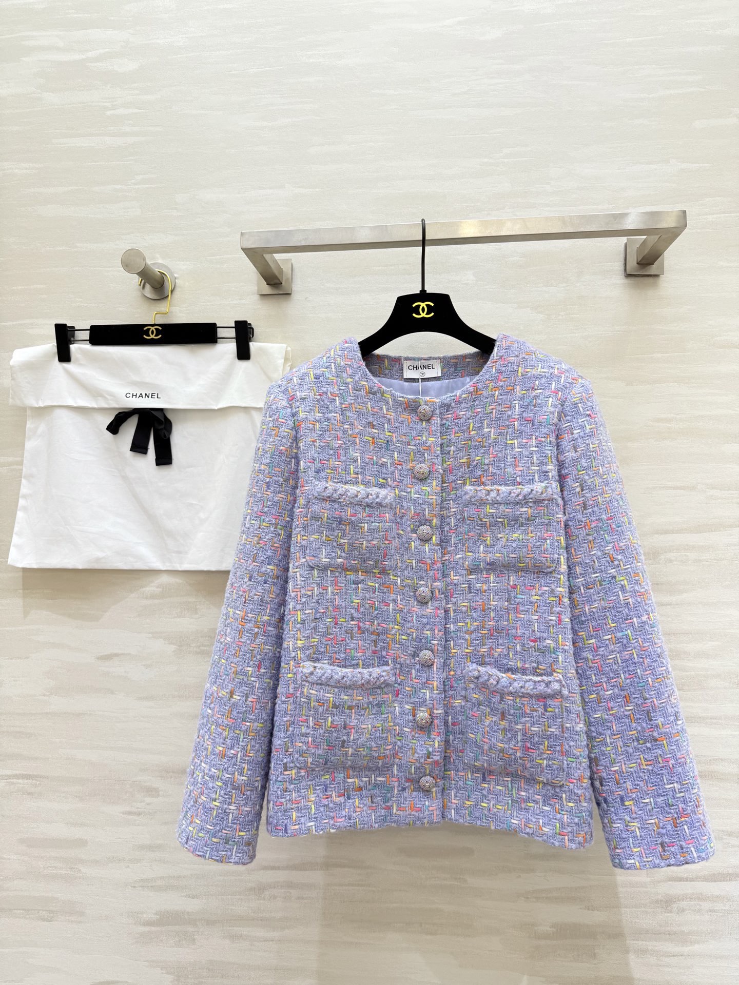 NO:732535,#Chane New Style Dream Purple Wool Woven Tweed Mid-Length Jacket High Quality Customized Ready Available First Size36/38/40 (36 Size Shoulder Width 42, Bust 106, Clothes Length 63),,chanel,jackets & coats,19860909#Chane新款 梦中情紫 羊毛编织花呢中长款外套 高品质定制 现货首发size36/38/40（36码肩宽42,胸围106,衣长63）,,chanel,jackets & coats,,Women's clothing