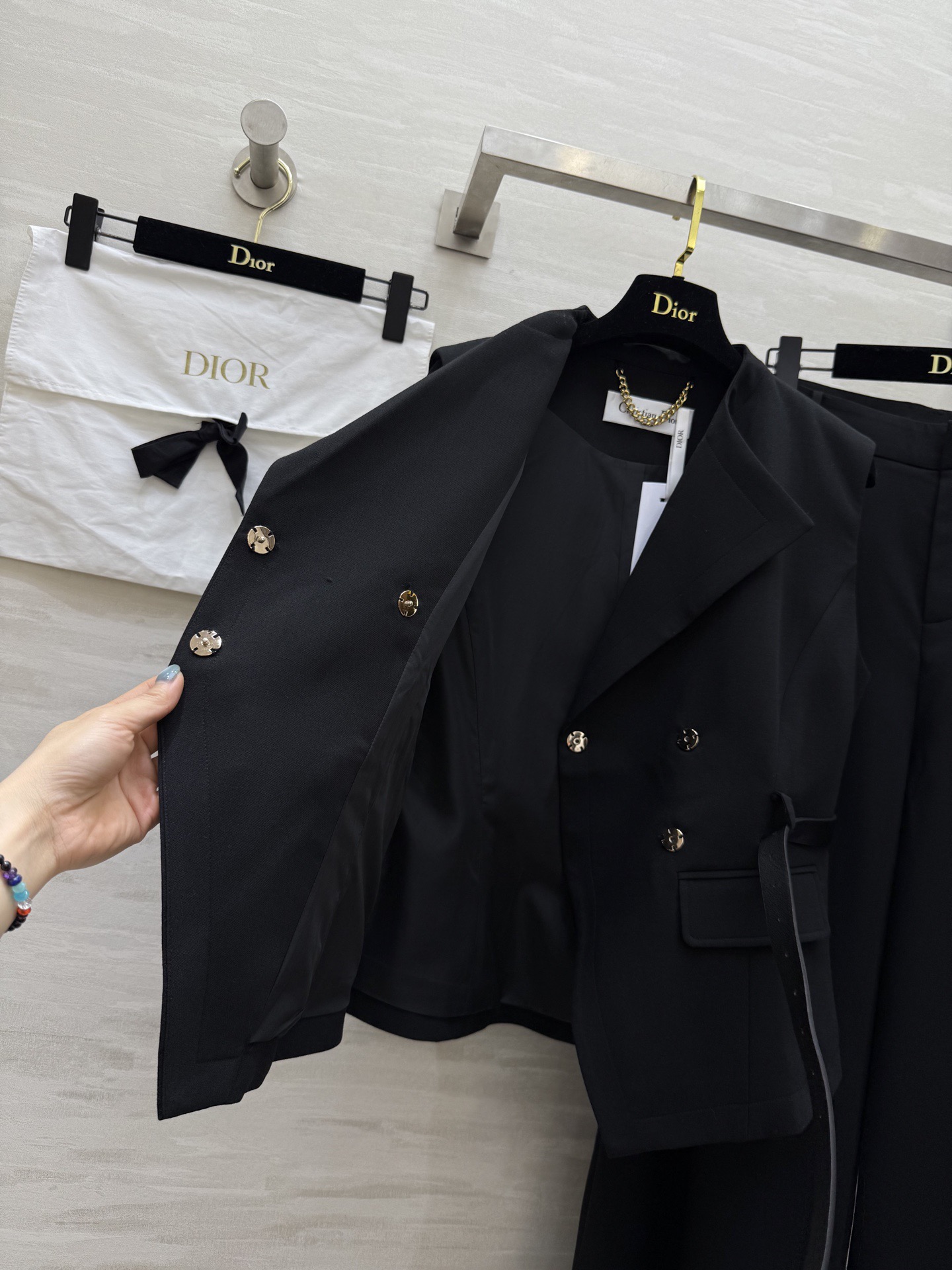 #DIO♡²⁶新款 马甲套装裤 腰部腰带设计完美拉长身材比例 立体剪裁廓形大摆裤超级大气时髦 高品质定制