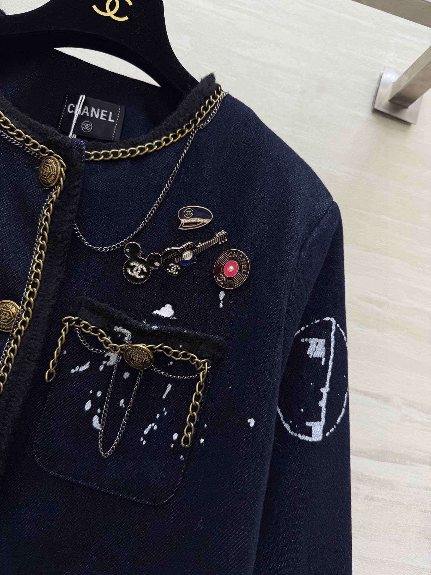 🖲️ 𝑱𝒆𝒏𝒏𝒊𝒆/CHANE♡🖲️妮妮外套太美了Jennie金智妮同款都在穿的手绘小香风外套秀场高定手