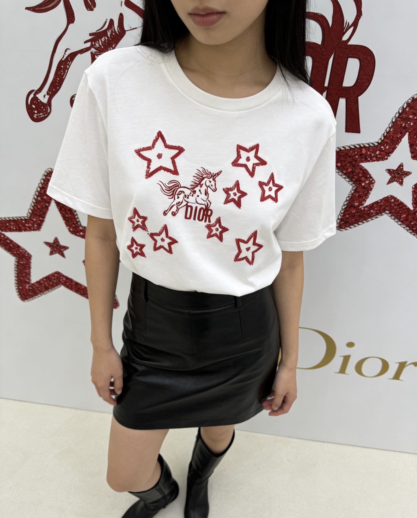 #DIO♡²⁶春夏新款 独角兽🦄️刺绣🪡重工星星💫珠片钉珠短袖T恤 高品质定制 现货首发size：S/M