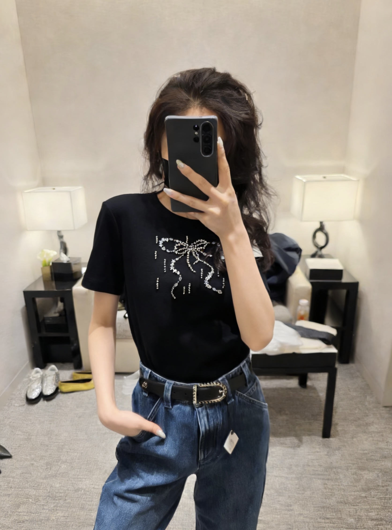 #Chane♡²⁶春夏新款 重工蝴蝶结钉珠短袖T恤 高品质定制 现货首发size：36/38/40（36