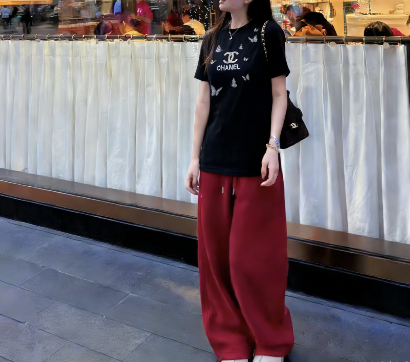 #Chane♡²⁶春夏新款 限定银蝶刺绣钉珠T恤 双C刺绣🪡 阳光下细闪到犯规 软乎乎高支棉透气又亲肤 