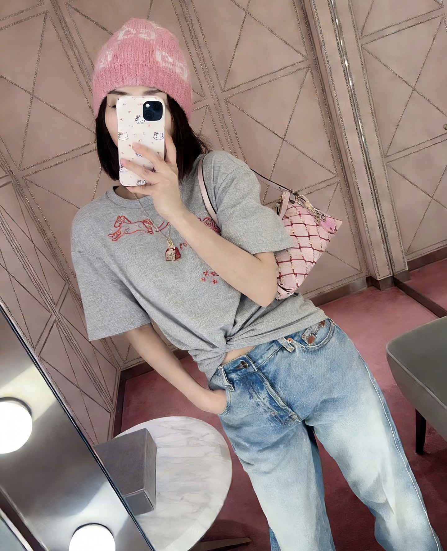 🐎 马年专属限定｜Gucc♡²⁶春夏新款 生肖系列短袖T恤 红金刺绣线条勾勒灵动小马 是马年开运的绝佳战