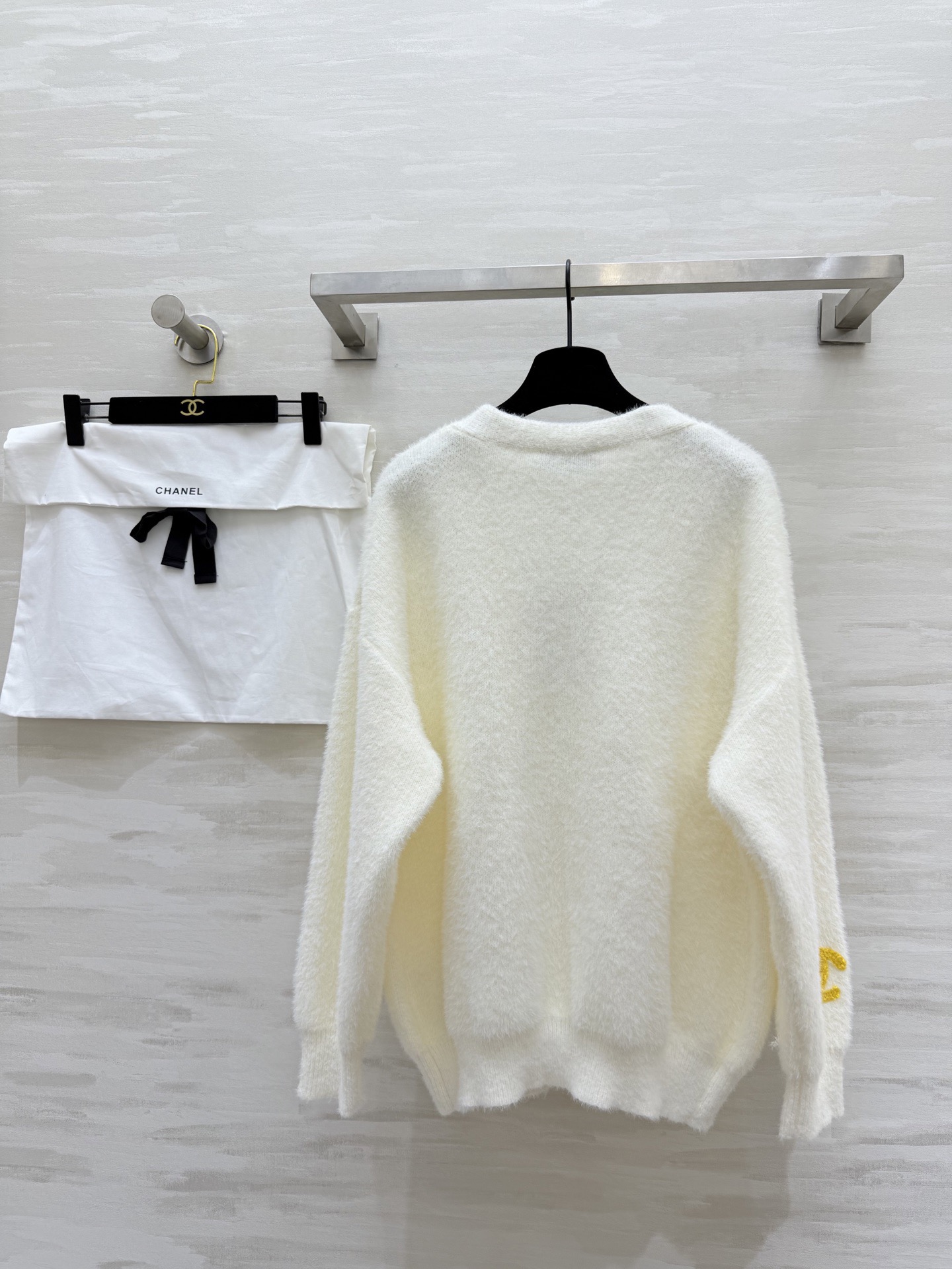 #Chane♡新款 环保水貂绒开衫外套 彩色logo点缀俏皮可爱 高品质定制 现货首发size：36/3