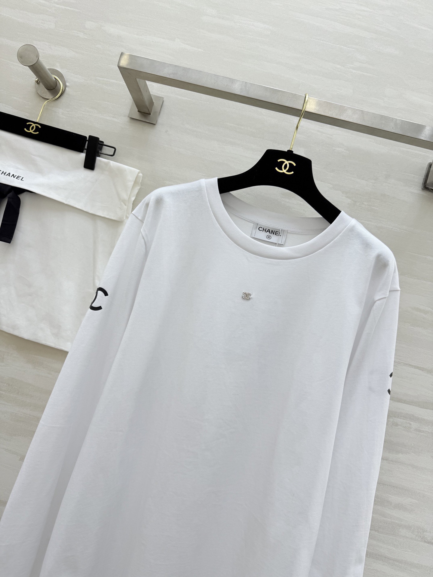 #Chane♡²⁶新款 长袖上衣 四季🉑️穿 定制纯棉面料 宽松Os版型 高品质定制 现货首发size：