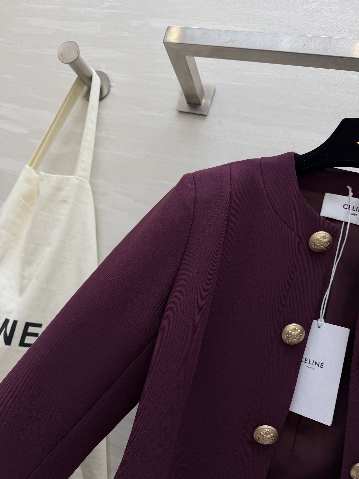 #Celin♡²⁶早春新款 双排金扣外套 高品质定制 现货首发size：S/M/L/XL（s码肩宽：38