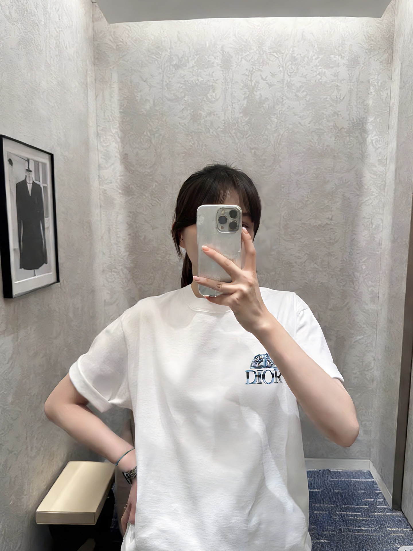 ✨ DIOR 限定美学｜把优雅穿在身上 ✨ 精致logo印花点缀极简T柔和亲肤纯棉面料，自带松弛贵气感粉