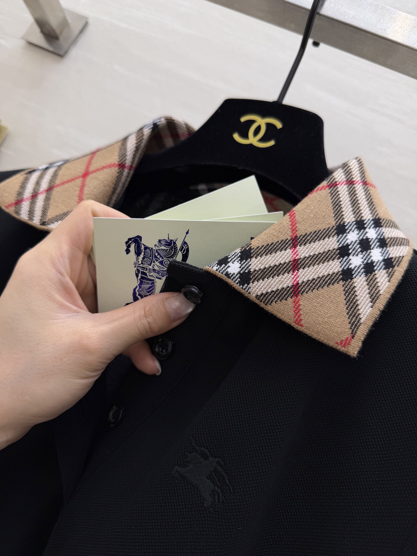 #Burberr♡²⁶春夏新款 翻领格纹polo短袖连衣裙 高品质 现货首发size：S/M/L/XL/