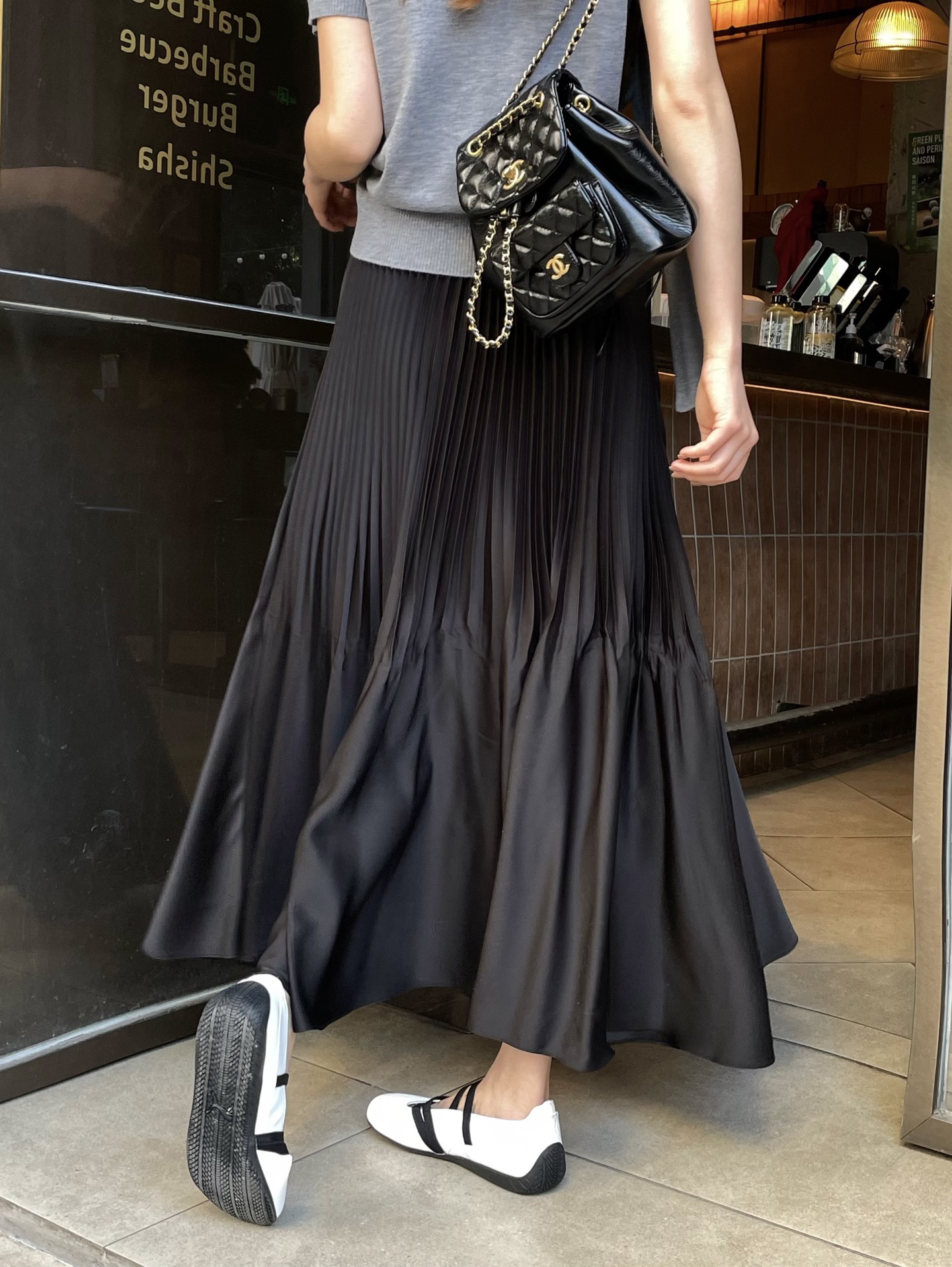 Saint Lauren♡²⁶春夏新款 ysl百褶半裙 定制醋酸混纺面料垂坠感与光泽度满分 裙摆层次丰富