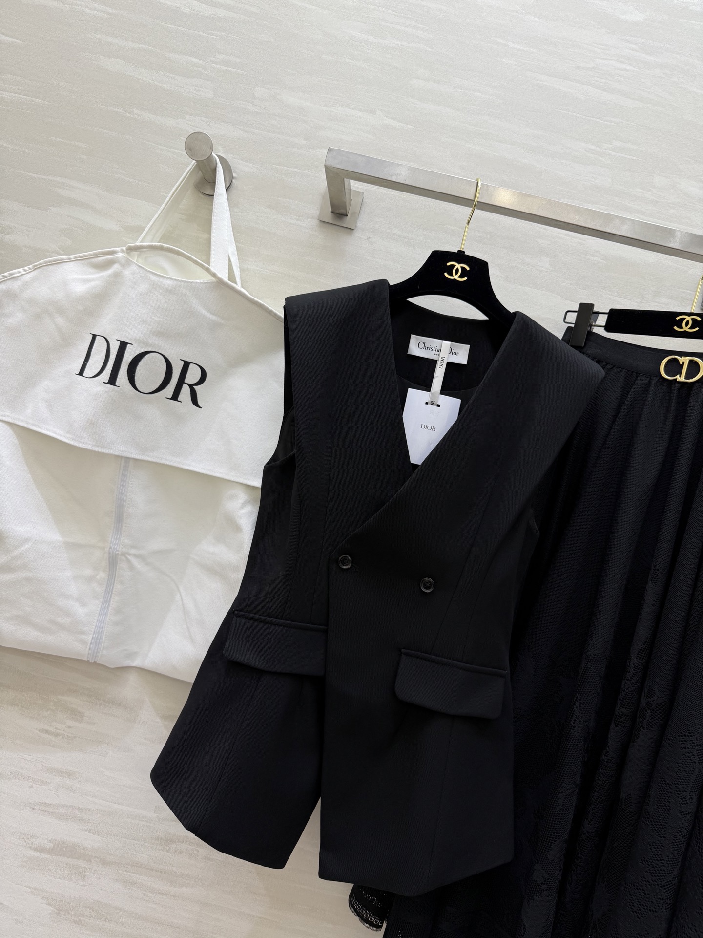 #DIO♡²⁶新款 马甲套装裙 优雅高级 高品质定制 现货首发size：S/M/L/XL（s码胸围：86