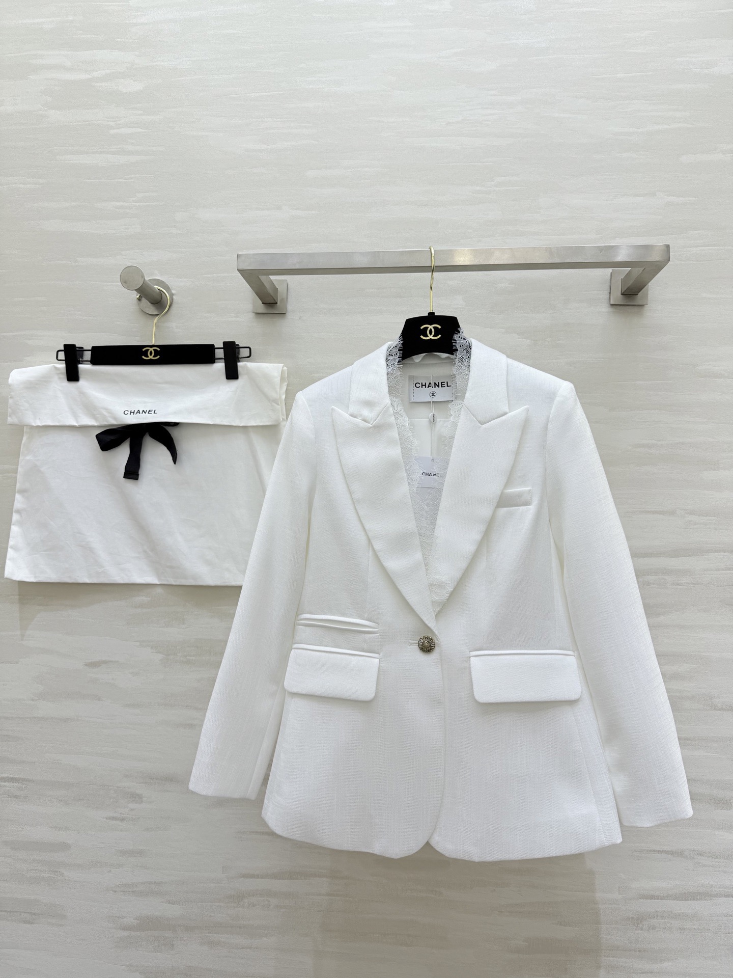 #Chane♡²⁶蕾丝拼接西装外套 定制醋酸亚麻面料 高品质定制 现货首发size：S/M/L/XL（s