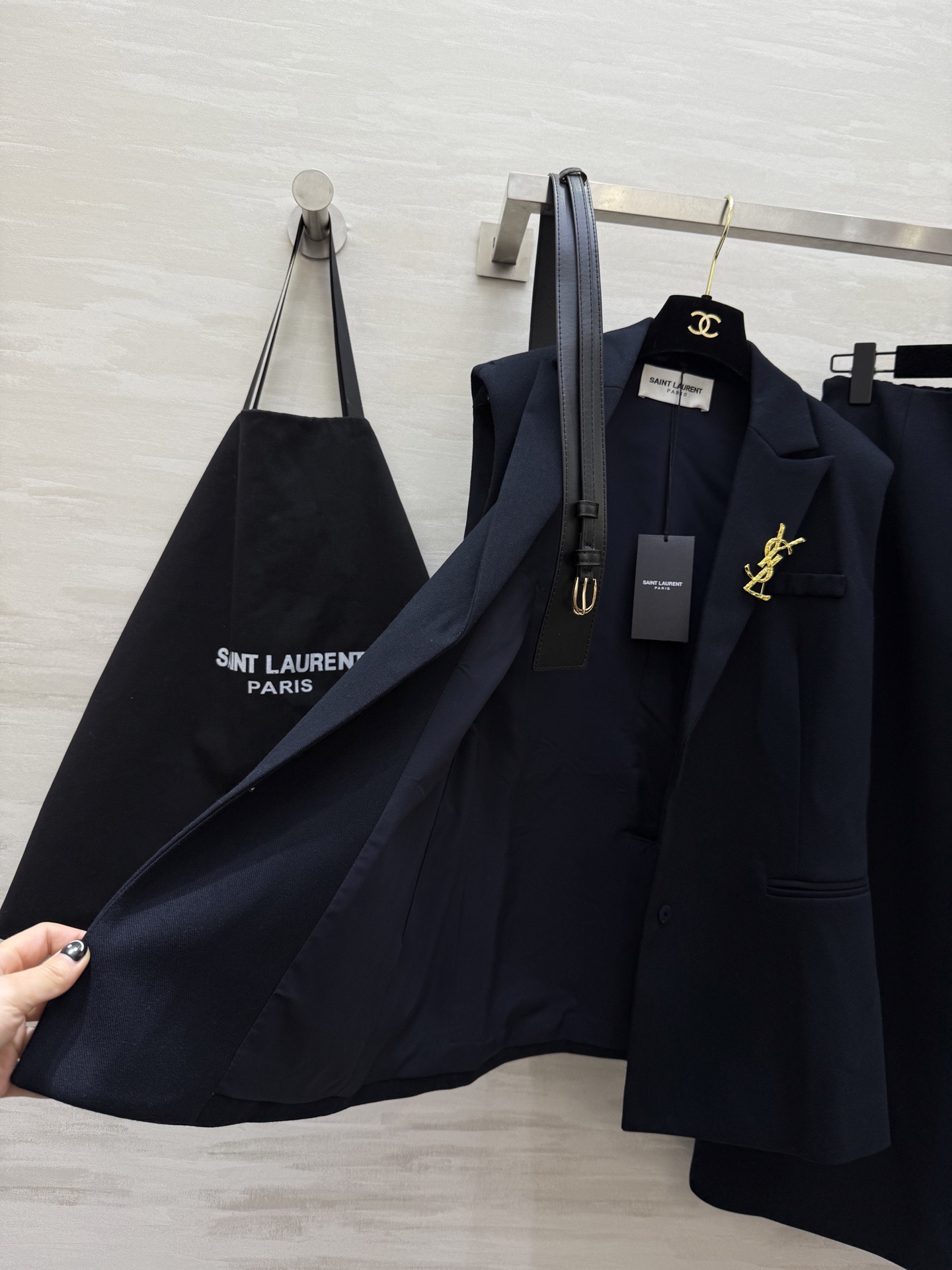 #ysl²⁶新款 马甲式套装裙 配送腰带收腰显瘦 高品质定制 现货首发size：S/M/L/XL（s码胸