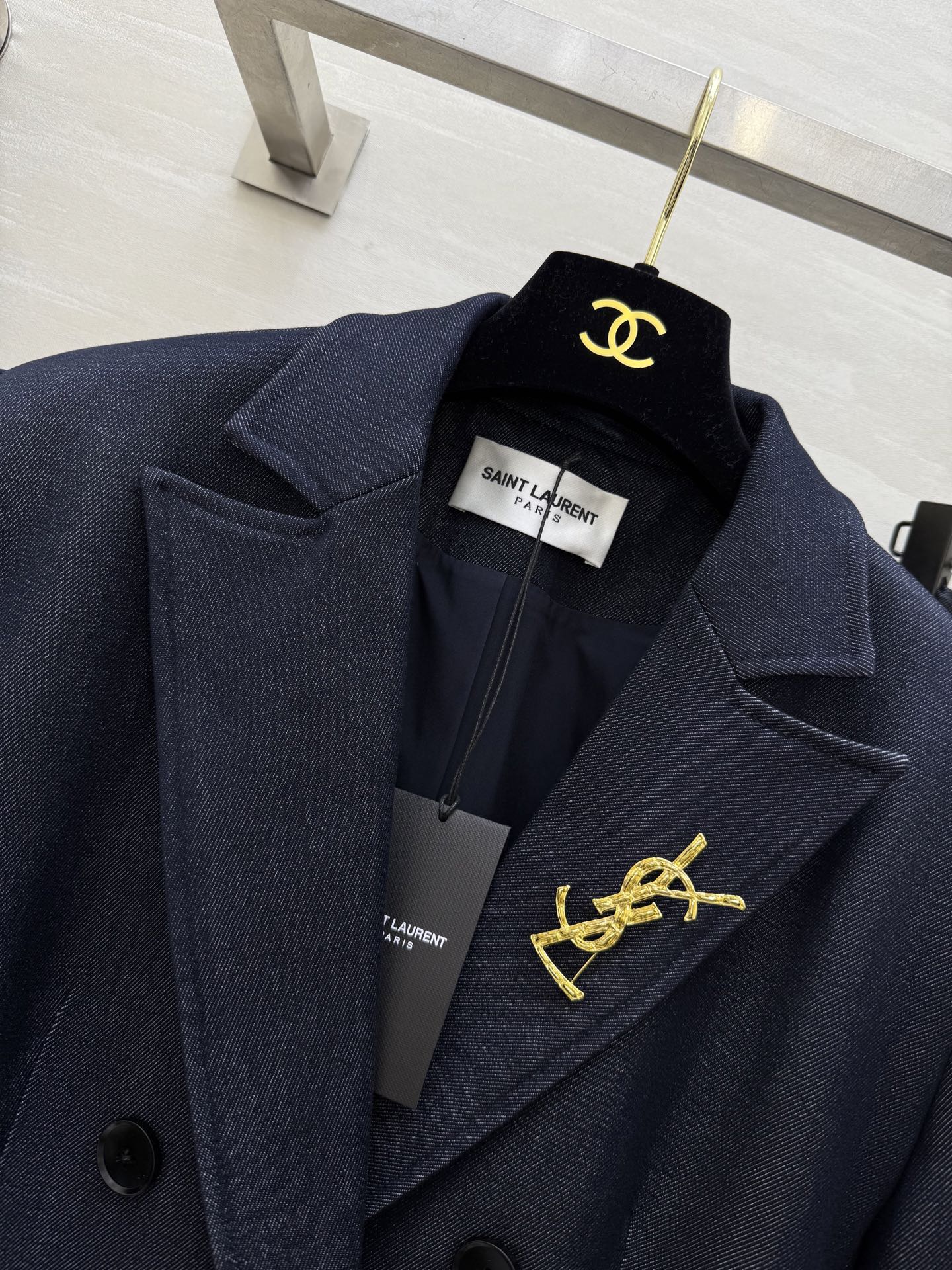 #ysl²⁶新款痞帅西装套装 酷飒又不失优雅 高品质定制 现货首发size：S/M/L/XL（s码肩宽：