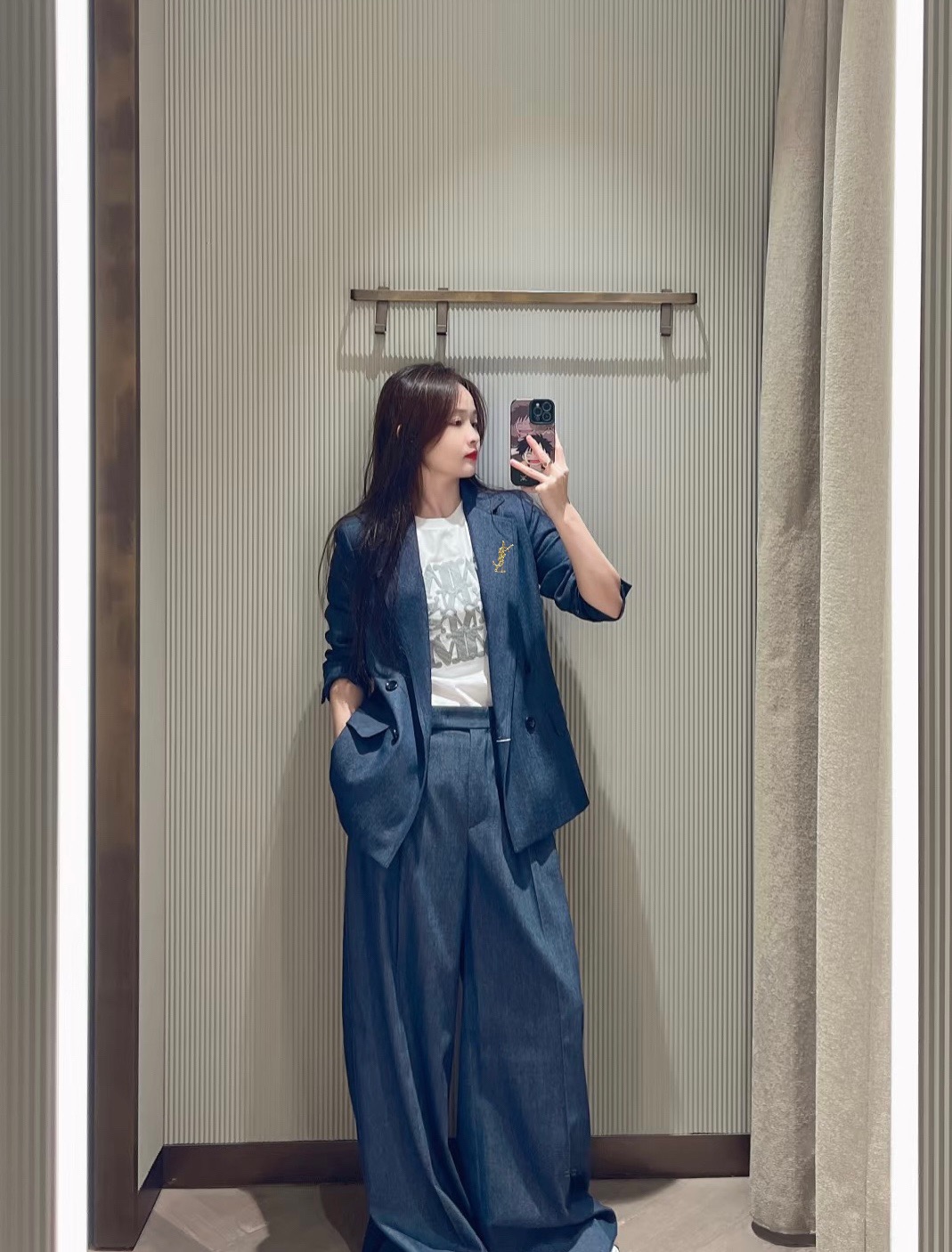 NO:737283,,,19860909,,,Women's clothing