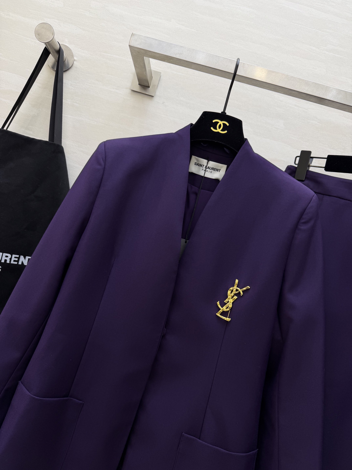 #ysl²⁶新款 精纺羊毛混纺西装套装裙 无领剪裁高级大气 细节超精致 高腰半身裙拉长身材比例 干练优雅