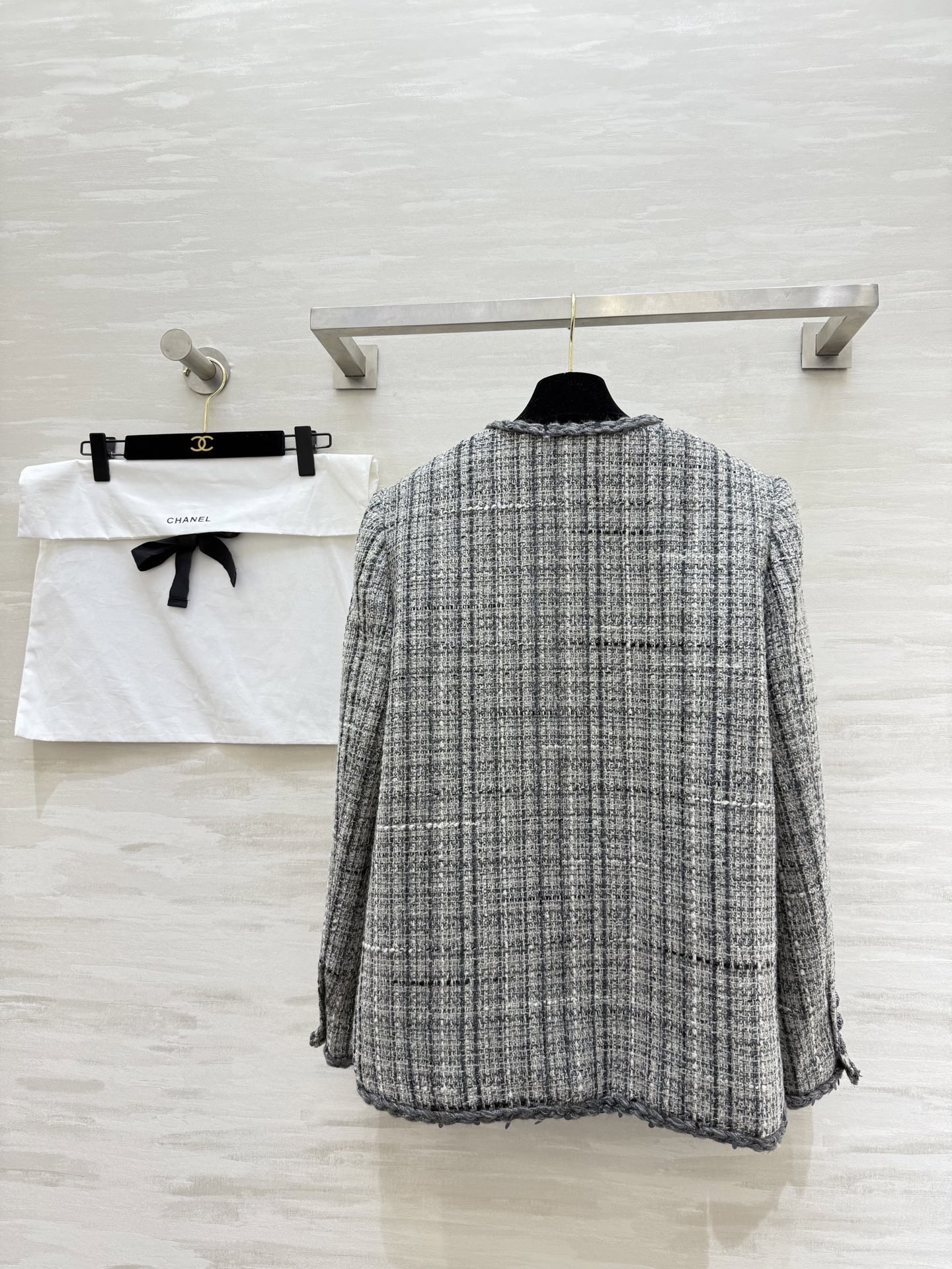 #Chane♡²⁶新款 人间富贵花🌷粗花呢外套 高品质定制 现货首发size：S/M/L（s码肩宽：40