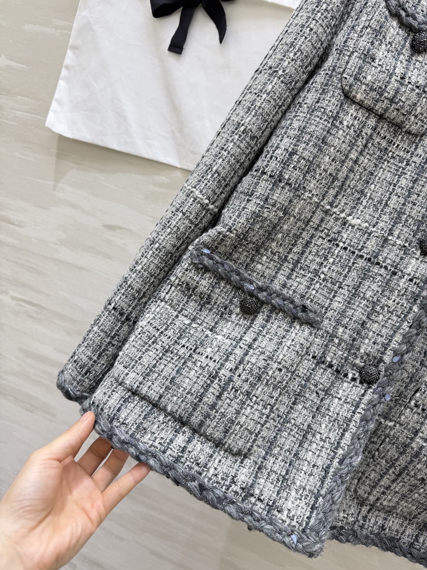 #Chane♡²⁶新款 人间富贵花🌷粗花呢外套 高品质定制 现货首发size：S/M/L（s码肩宽：40