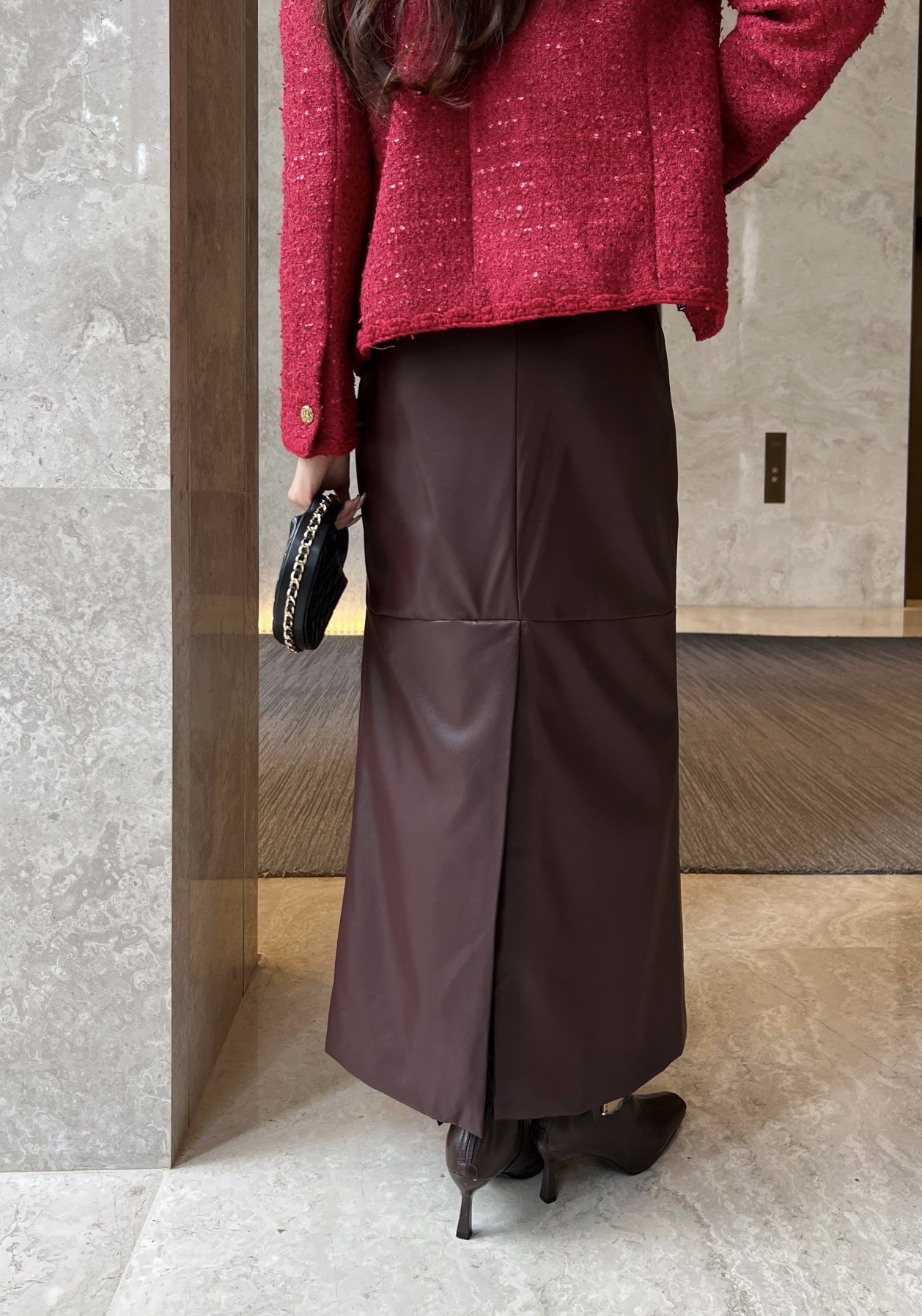 #Brunello Cucinell♡²⁶新款 环保蛋白皮半裙 咖色温柔复古 黑色酷飒百搭 版型巨正 直