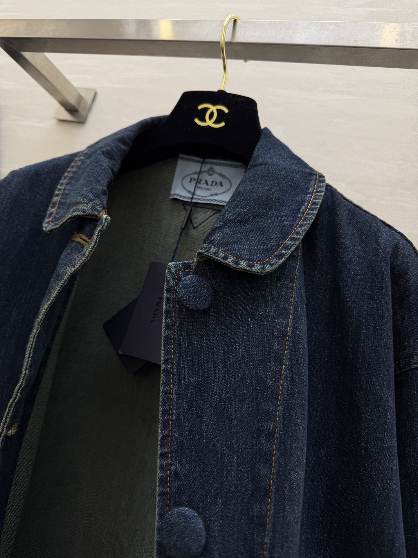 #Prad♡²⁶新款 复古甜心风牛仔外套 高品质定制 现货首发size：S/M/L（s码肩宽：50，胸围