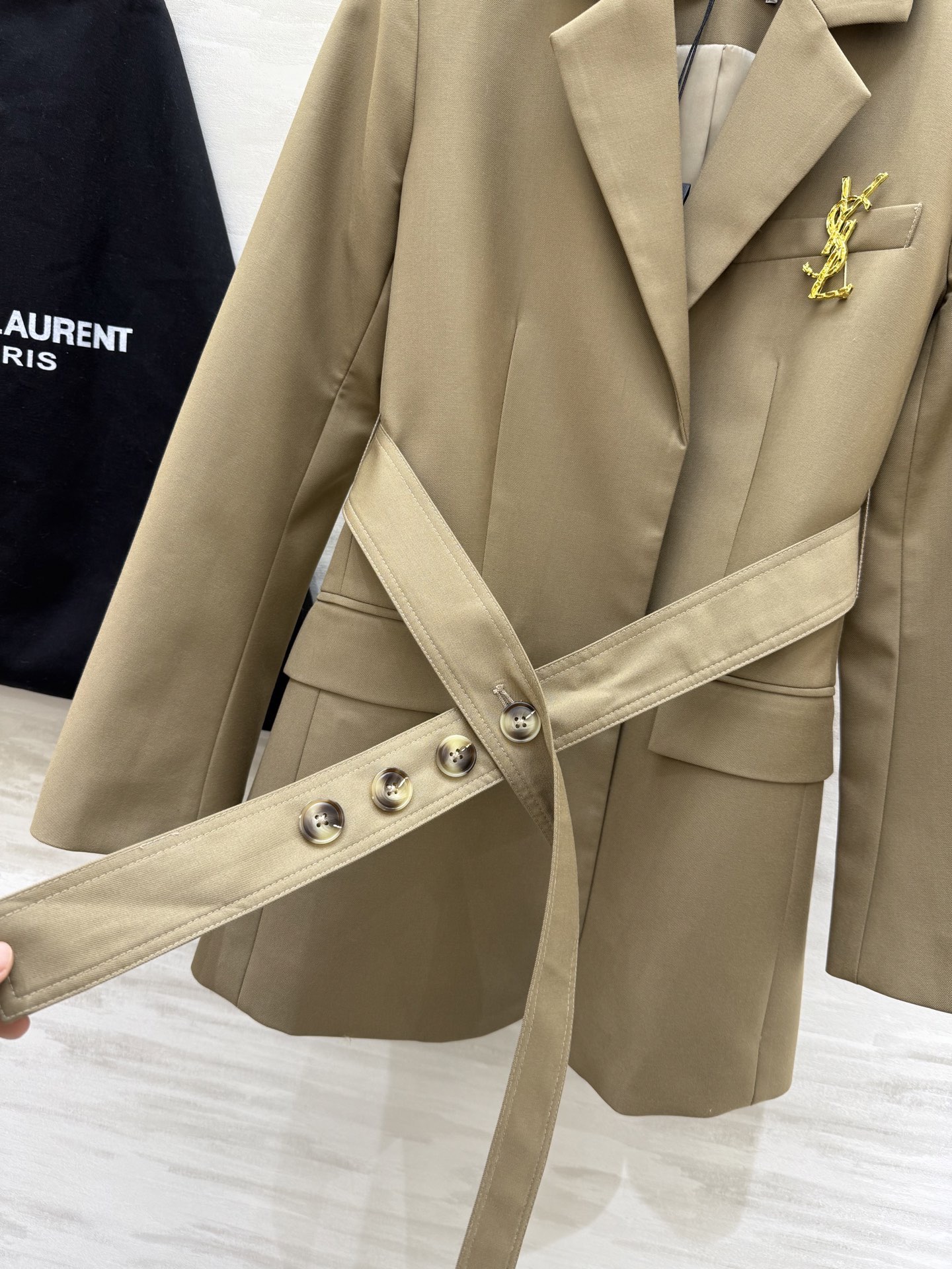 #ysl²⁶新款 羊毛西装外套 高品质定制 现货首发size：S/M/L/XL（s码肩宽：38，胸围：9