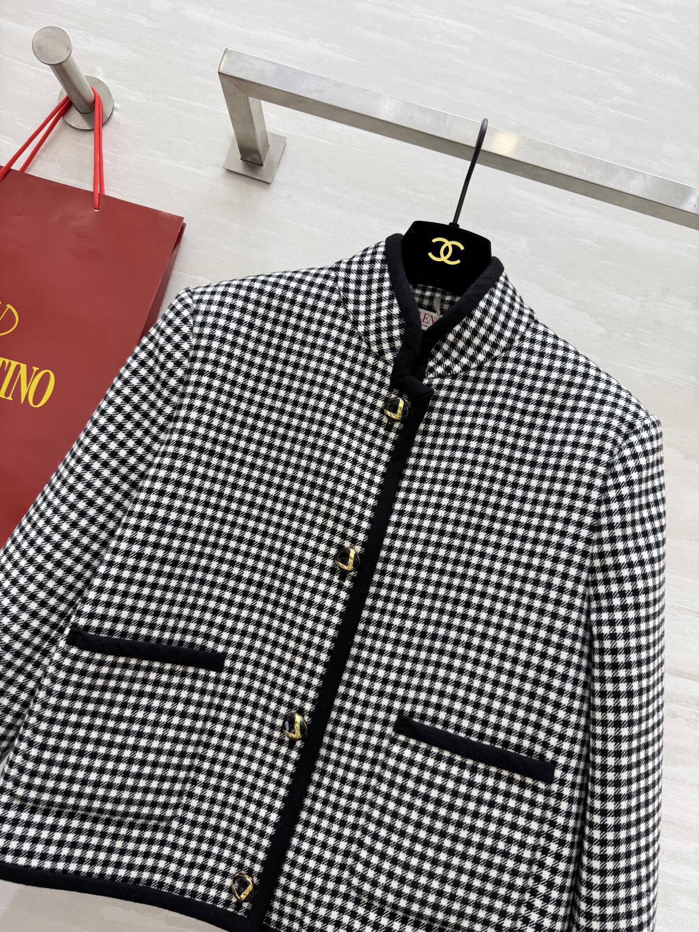 #Valentin♡新款 羊毛混纺黑白格纹外套 高品质定制 现货首发size：S/M/L（s码胸围：96