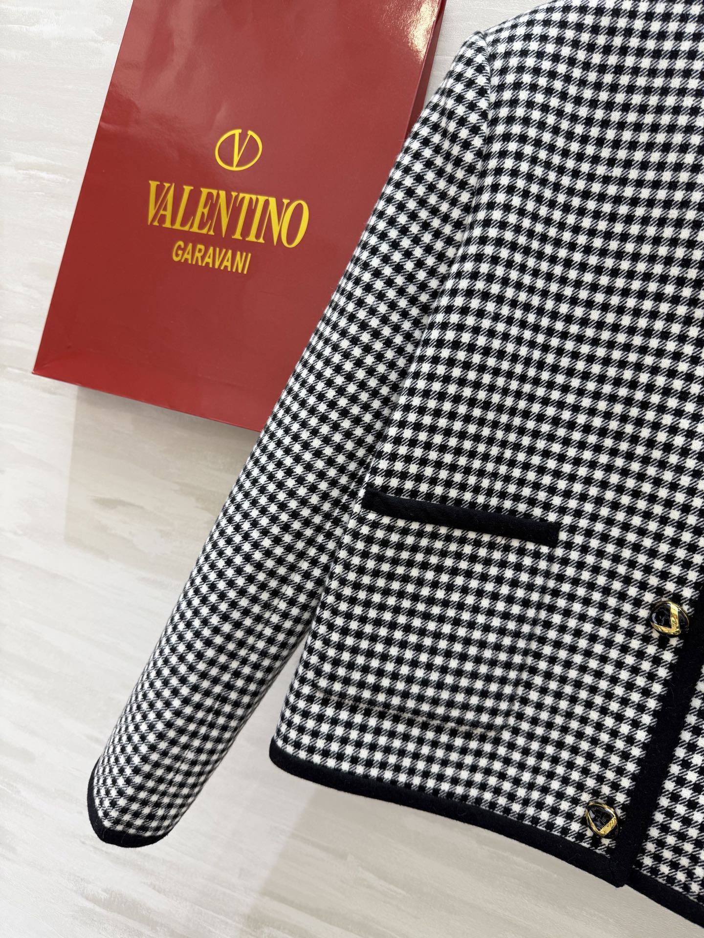 #Valentin♡新款 羊毛混纺黑白格纹外套 高品质定制 现货首发size：S/M/L（s码胸围：96