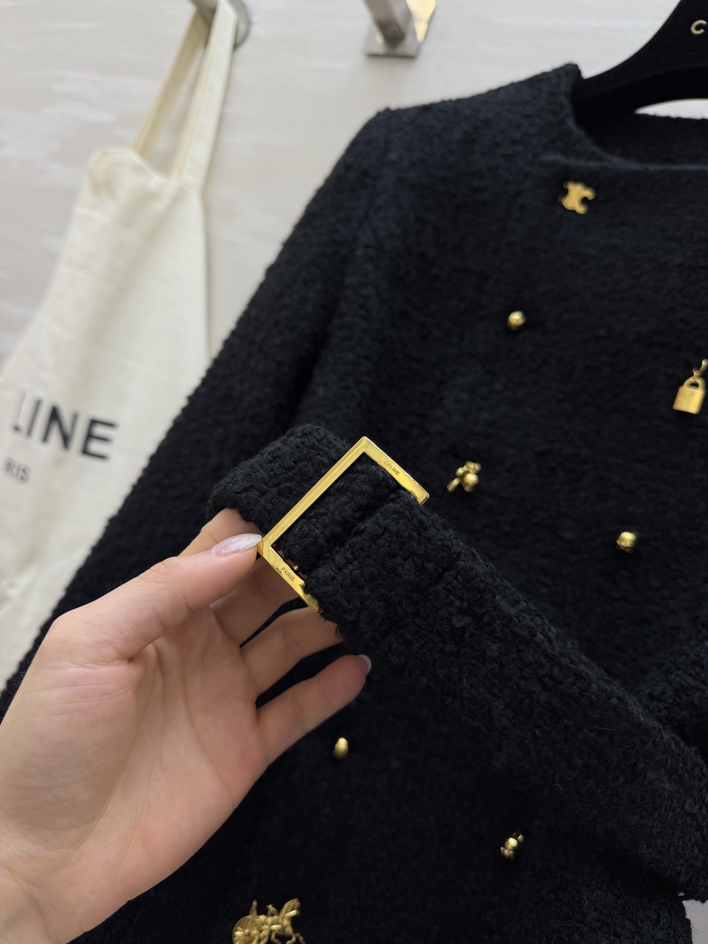 #CELIN♡ 刘诗诗同款 凯旋门系列 羊绒夹克外套黑色山羊绒混纺柔软又舒适 开模金色凯旋门Logo纽扣