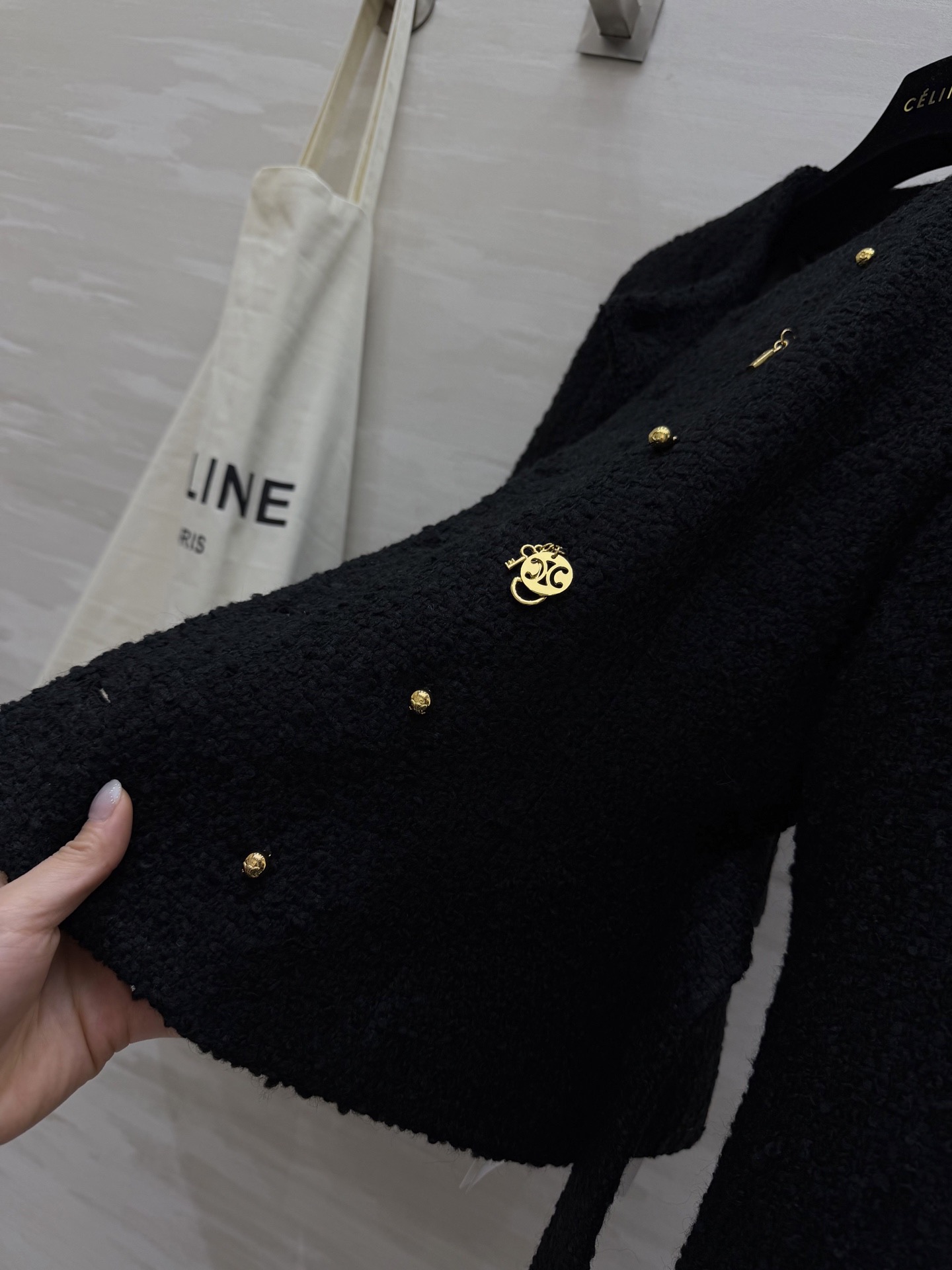 #CELIN♡ 刘诗诗同款 凯旋门系列 羊绒夹克外套黑色山羊绒混纺柔软又舒适 开模金色凯旋门Logo纽扣