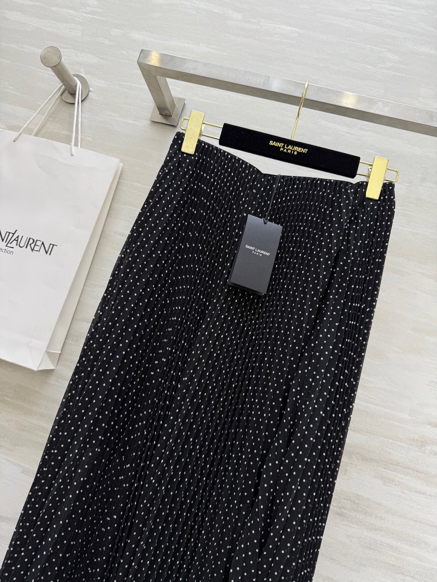 #ysl波点百褶风琴式半裙 优雅高级 高品质定制 现货首发size：S/M/L/XL（M码弹力腰围：68