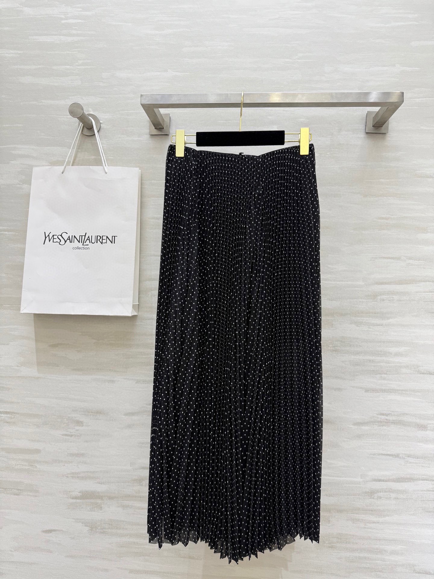 #ysl波点百褶风琴式半裙 优雅高级 高品质定制 现货首发size：S/M/L/XL（M码弹力腰围：68