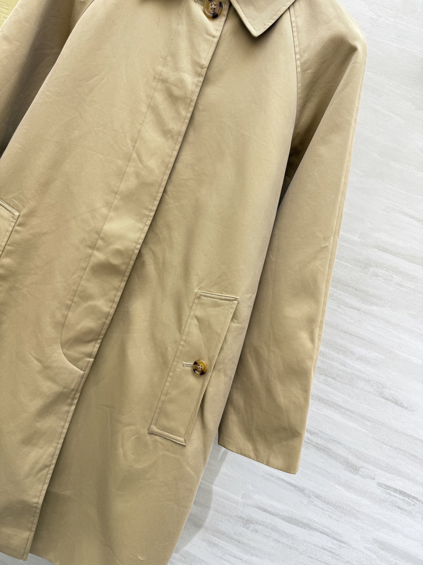 #Burberr♡新款 卡姆登中长款风衣 高品质定制 现货首发size：4/6/8/10/12（uk6胸