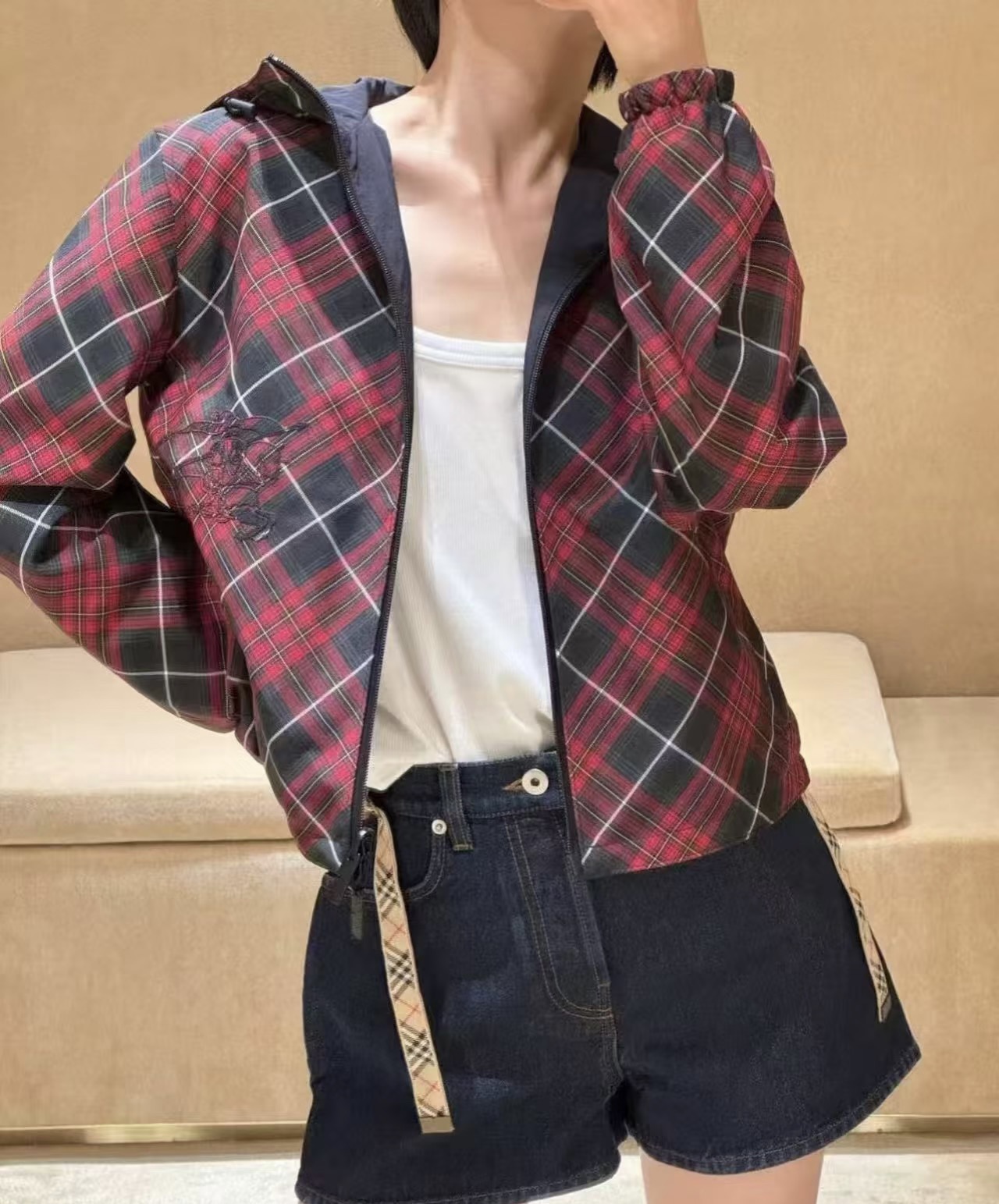 NO:720270,,Burberry-clothing,19860909,博柏利-服装,,Women's clothing