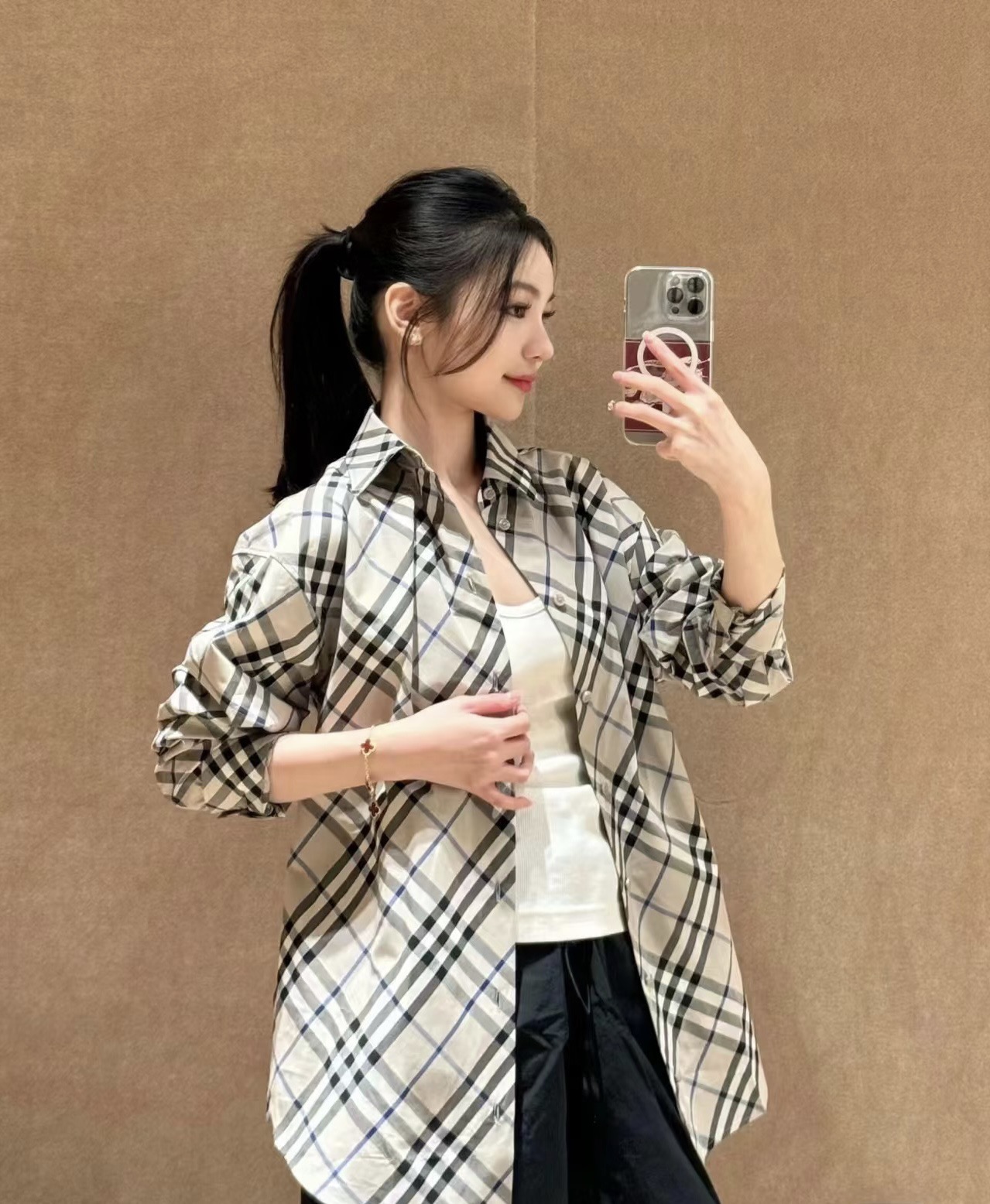 NO:720266,,Burberry-clothing,19860909,博柏利-服装,,Women's clothing