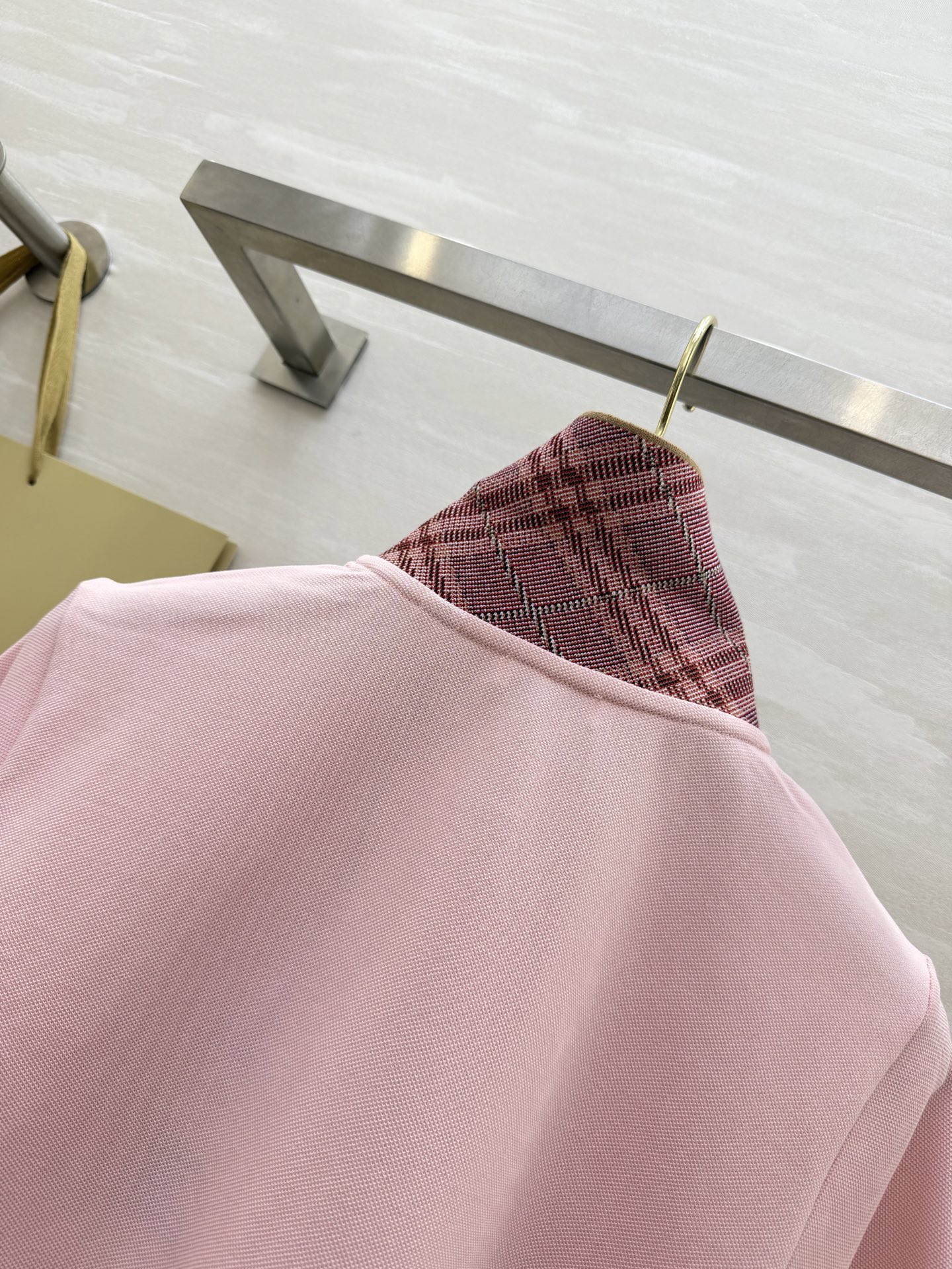 ▫️Burberr♡²⁶春夏新款▫️ 春天的第一件Polo衫，被问爆了！▫️ 三色可选，承包你整个春天的