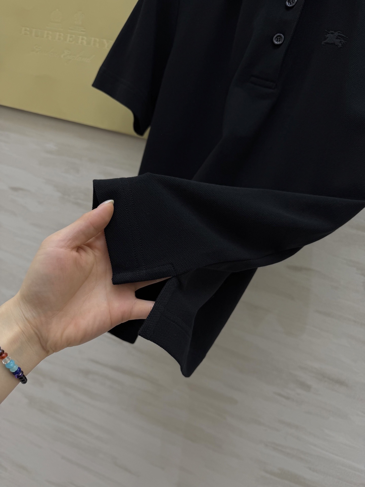 ▫️Burberr♡²⁶春夏新款▫️ 春天的第一件Polo衫，被问爆了！▫️ 三色可选，承包你整个春天的