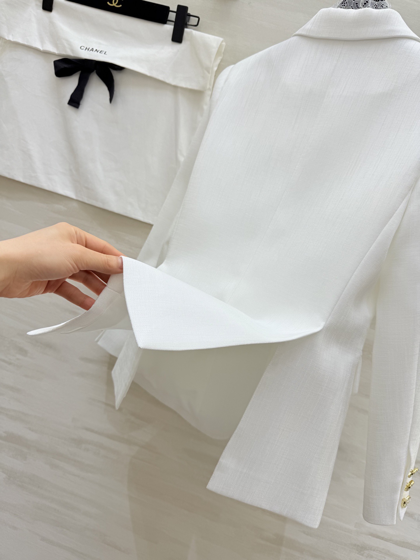 #Chane♡²⁶蕾丝拼接西装外套 定制醋酸亚麻面料 高品质定制 现货首发size：S/M/L/XL（s