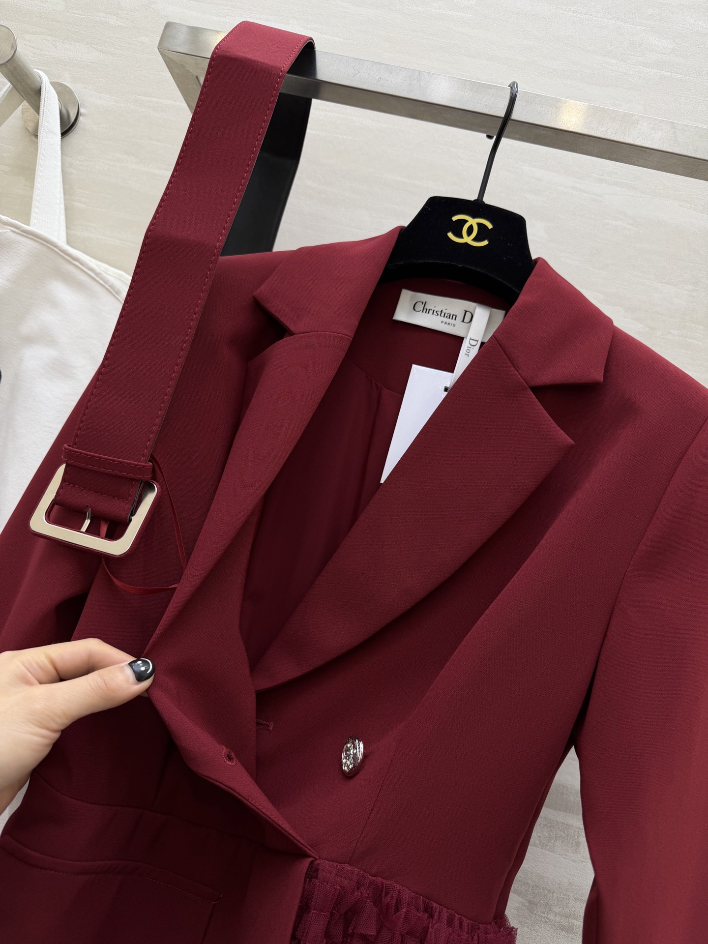 #DIO♡²⁶新款 西装拼接网纱长裙​​ 假两件设计 西装领拼接层叠网纱蛋糕裙 刚柔并济超有气质！七分袖