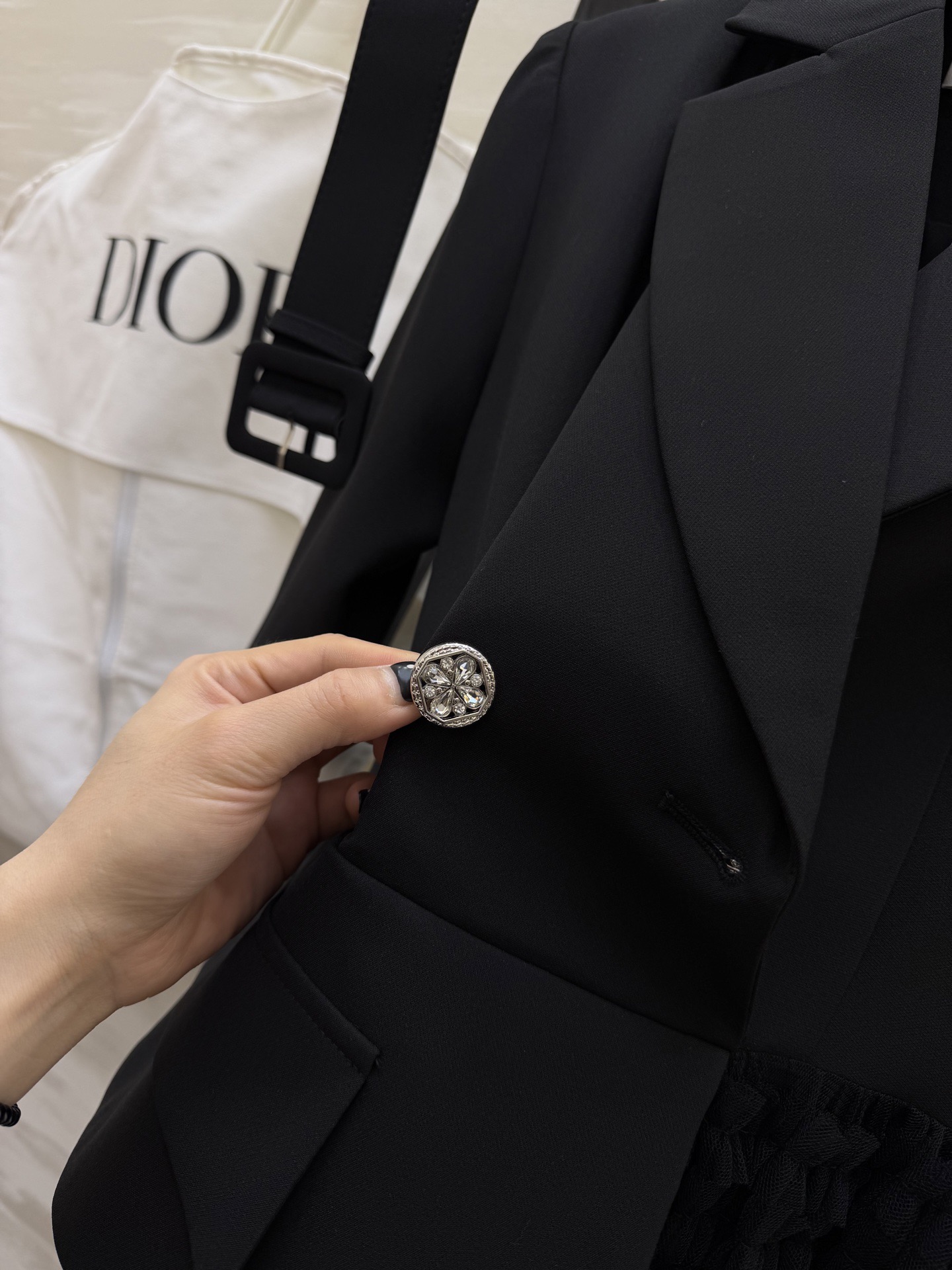 #DIO♡²⁶新款 西装拼接网纱长裙​​ 假两件设计 西装领拼接层叠网纱蛋糕裙 刚柔并济超有气质！七分袖