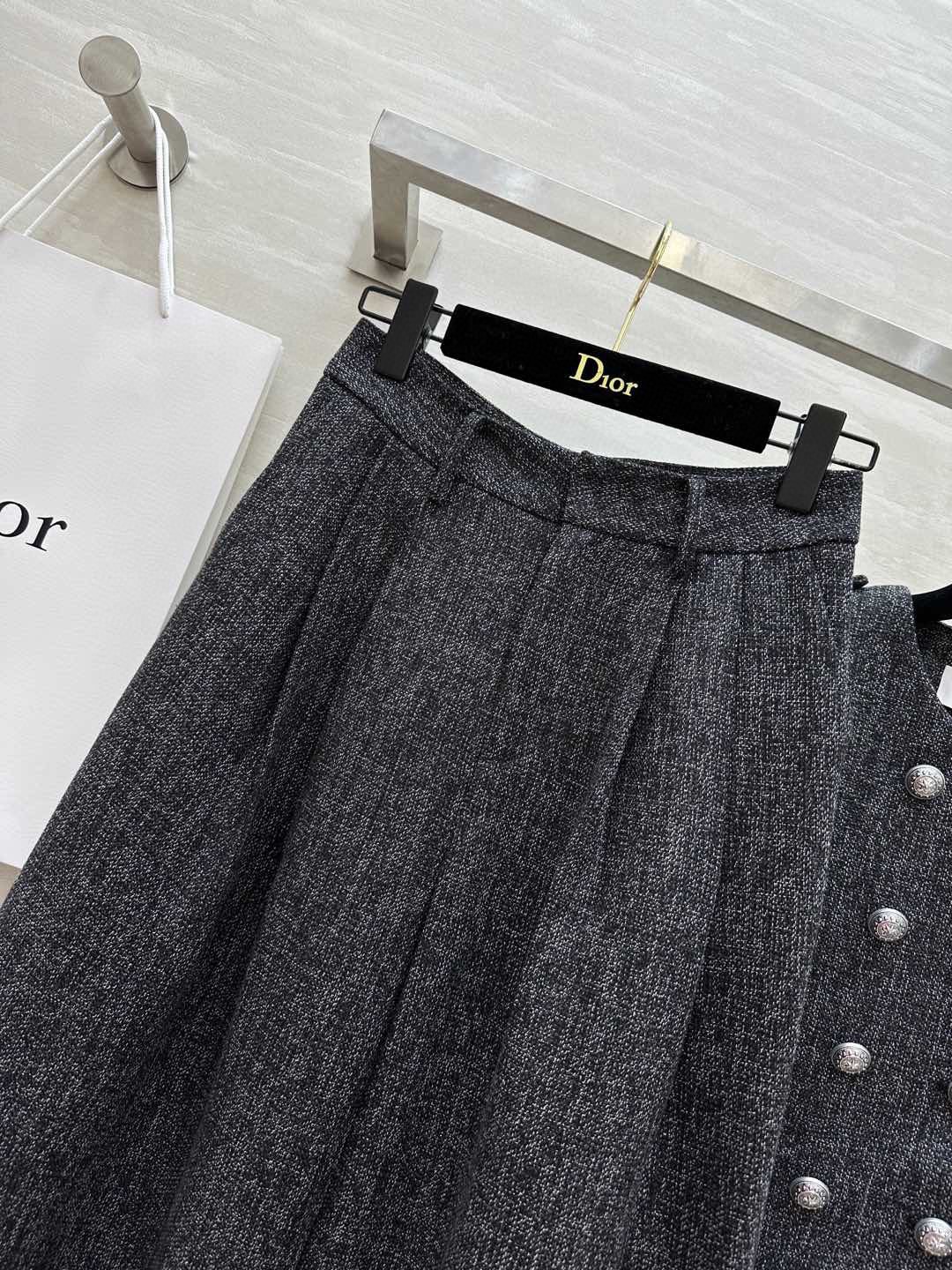 #DIO♡新款 双排扣装饰套装 摩登时髦 立体剪裁版型上身大气高级 高品质定制 现货首发size：S/M