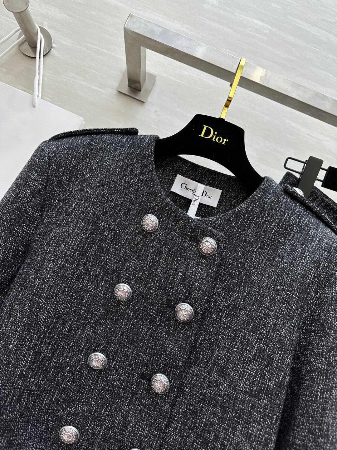 #DIO♡新款 双排扣装饰套装 摩登时髦 立体剪裁版型上身大气高级 高品质定制 现货首发size：S/M