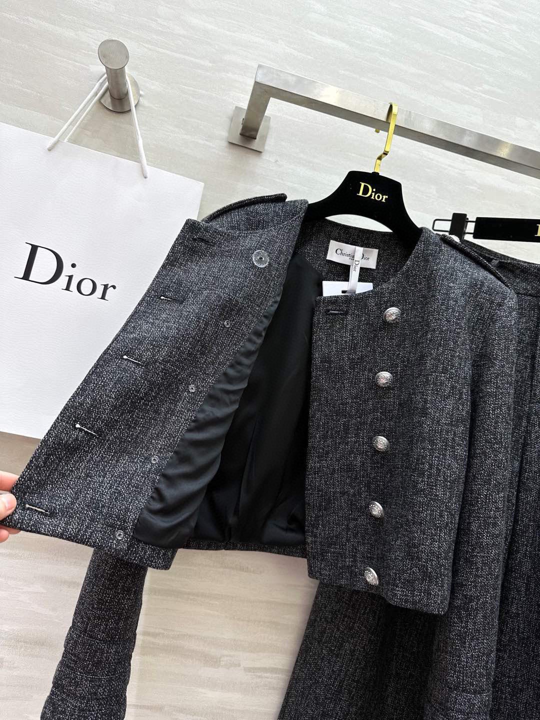 #DIO♡新款 双排扣装饰套装 摩登时髦 立体剪裁版型上身大气高级 高品质定制 现货首发size：S/M