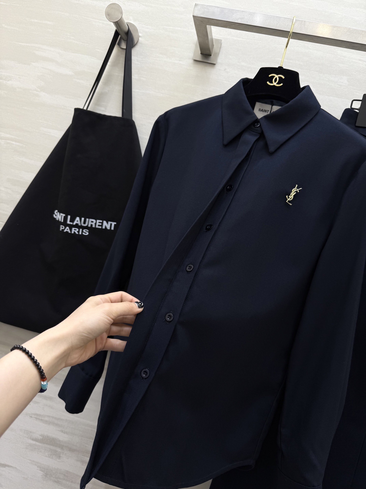 #ysl²⁶新款 衬衣➕半身裙套装 大气气质 高品质定制 现货首发size：S/M/L/XL（M码肩宽：