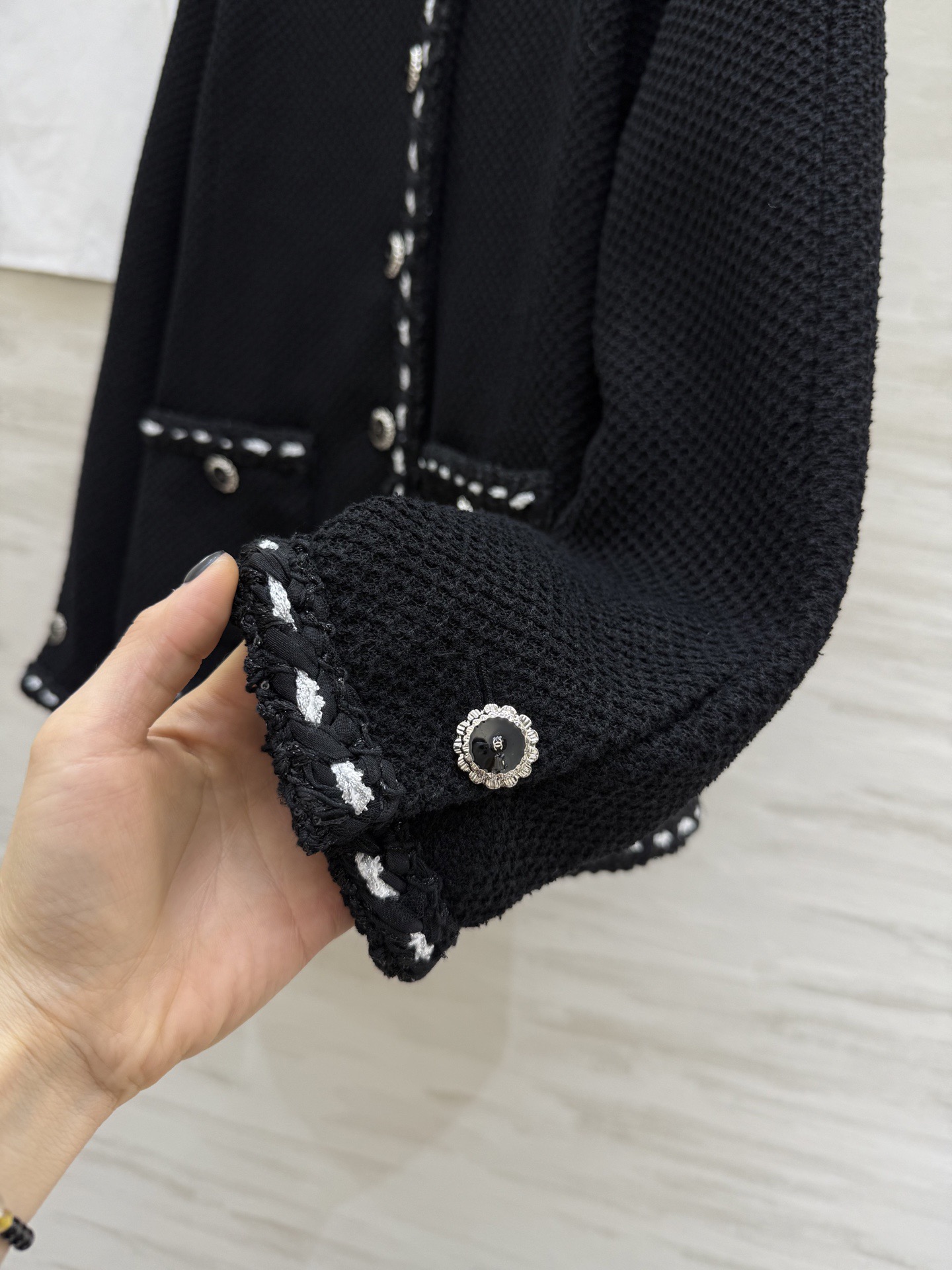 #Chane♡²⁶C粗花呢外套 定制经典粗花呢材质 柔软挺括 精致镶边 优雅复古气质满分 高品质定制 现