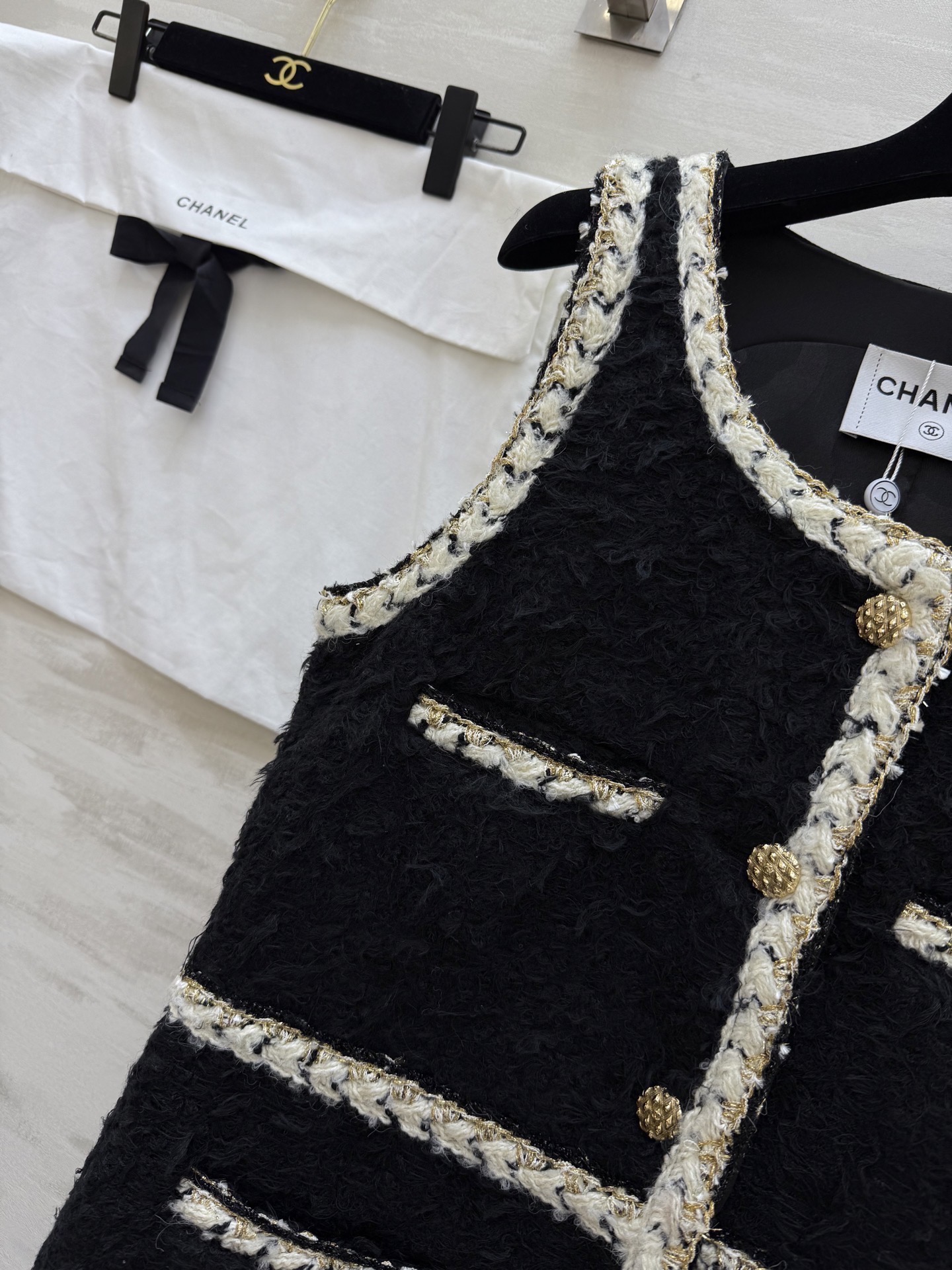 #Chane♡最美背心裙 千金感 重工长毛小香风面料 高品质定制 现货首发size：S/M/L（s码胸围