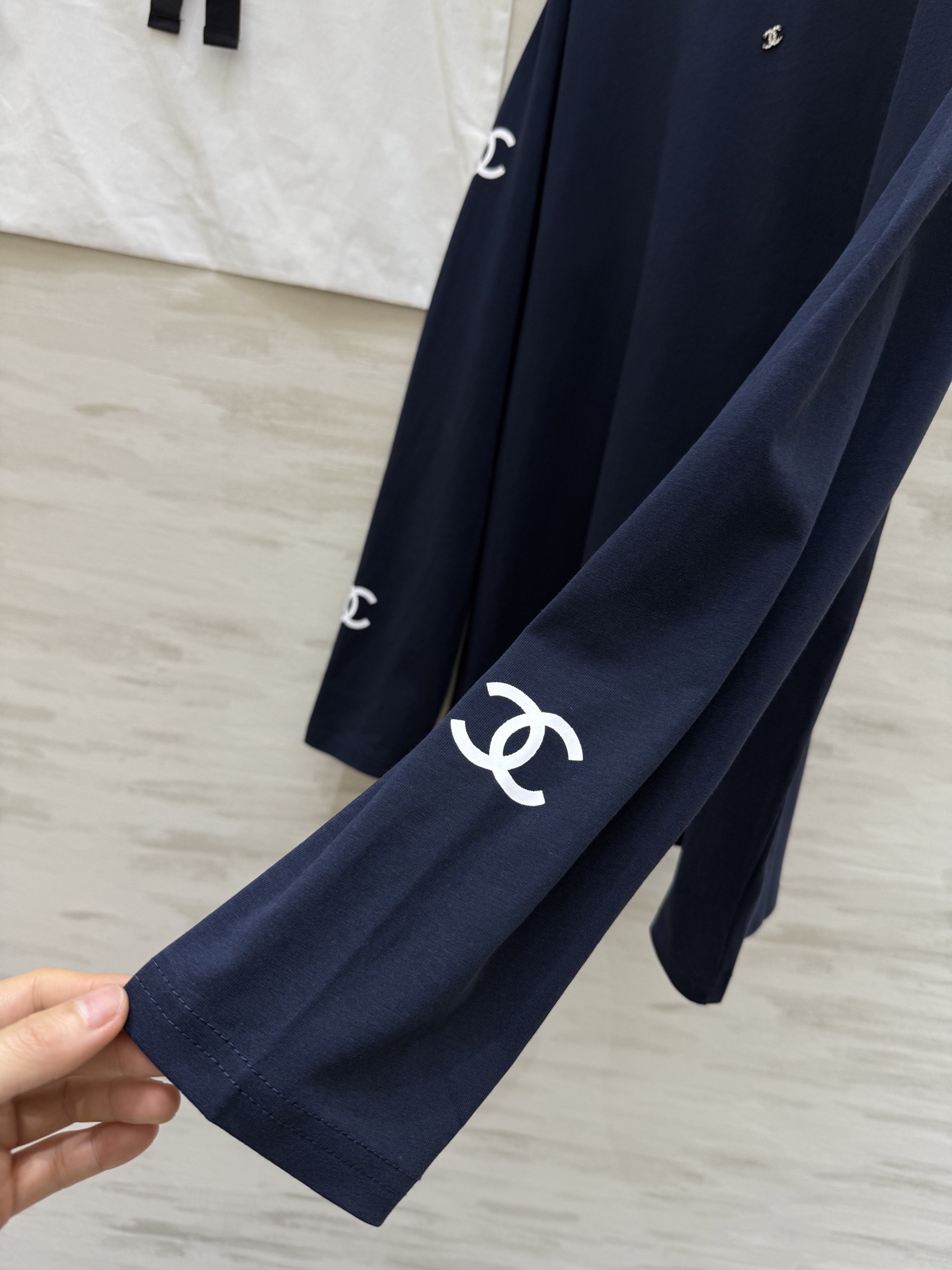 #Chane♡²⁶新款 长袖上衣 四季🉑️穿 定制纯棉面料 宽松Os版型 高品质定制 现货首发size：