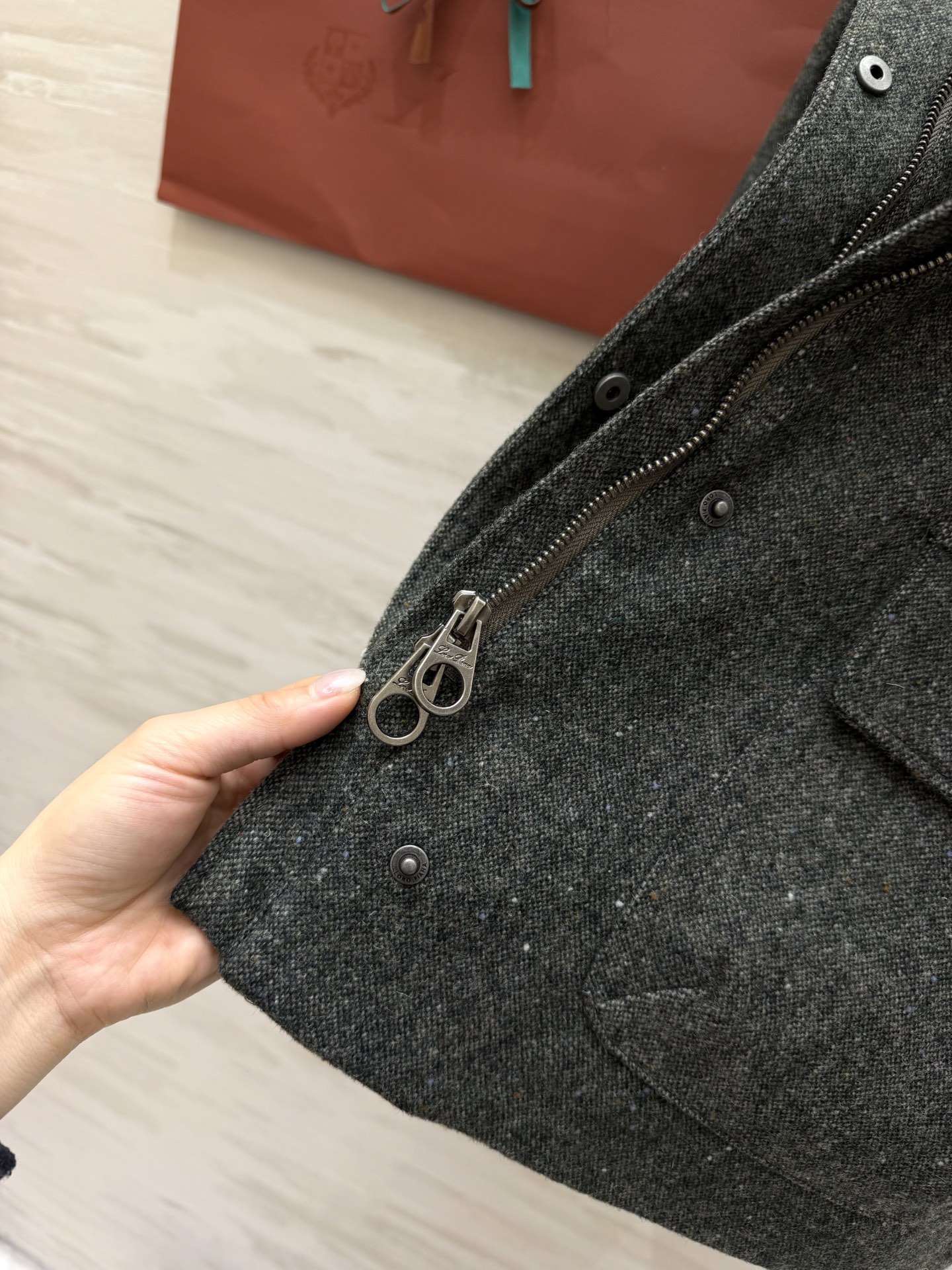 #Loro Pian♡²⁶早春新款 Voyager旅行外套 混色羊毛花纱肌理自带高级感 立领设计利落大方