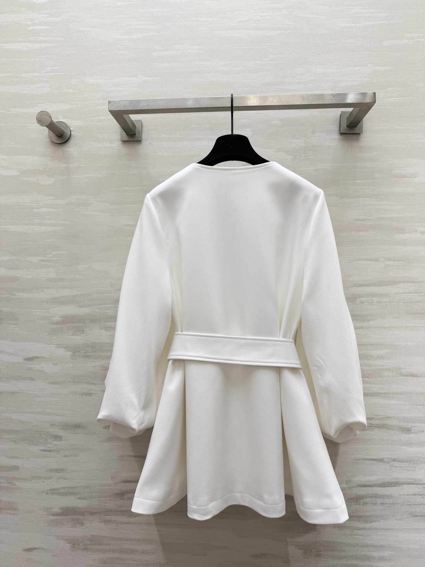 #ZIMMERMAN♡²⁶春夏新款 灯笼袖收腰外套 温柔到骨子里的氛围感外套✨极简圆领+利落剪裁 自带高