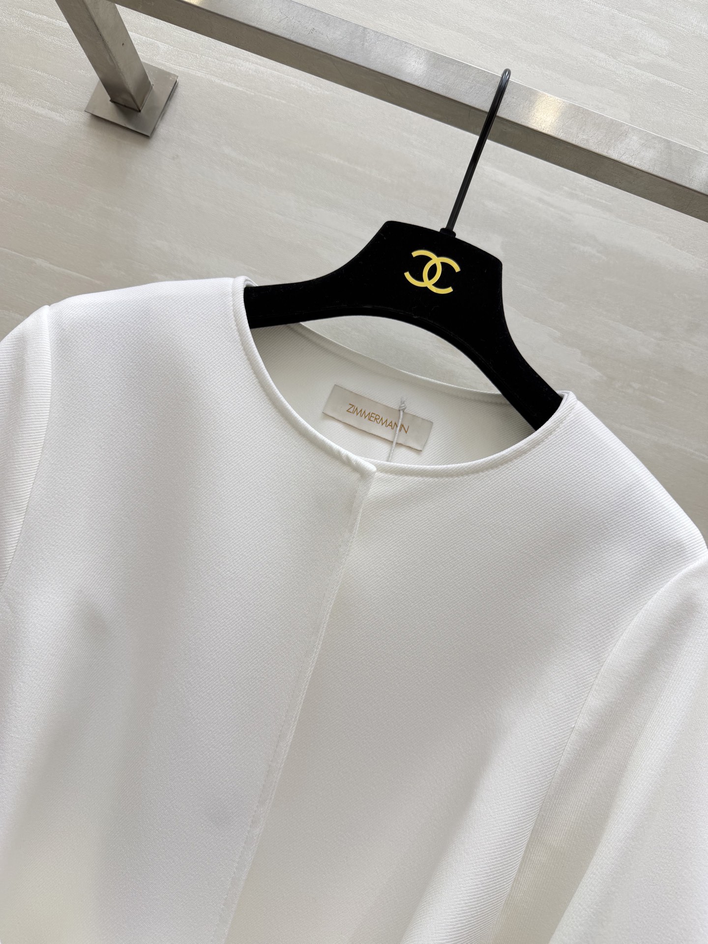 #ZIMMERMAN♡²⁶春夏新款 灯笼袖收腰外套 温柔到骨子里的氛围感外套✨极简圆领+利落剪裁 自带高