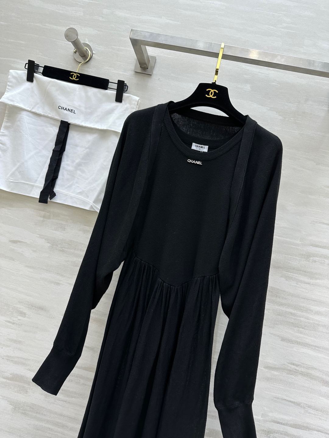 #CHANE♡早春新款 羊毛两件套连衣裙 优雅大方 名媛气质十足 高品质 配送防尘袋 现货首发size：